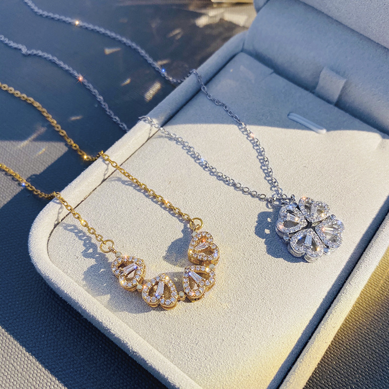 Collier pendentif trèfle magnétique cœur femme