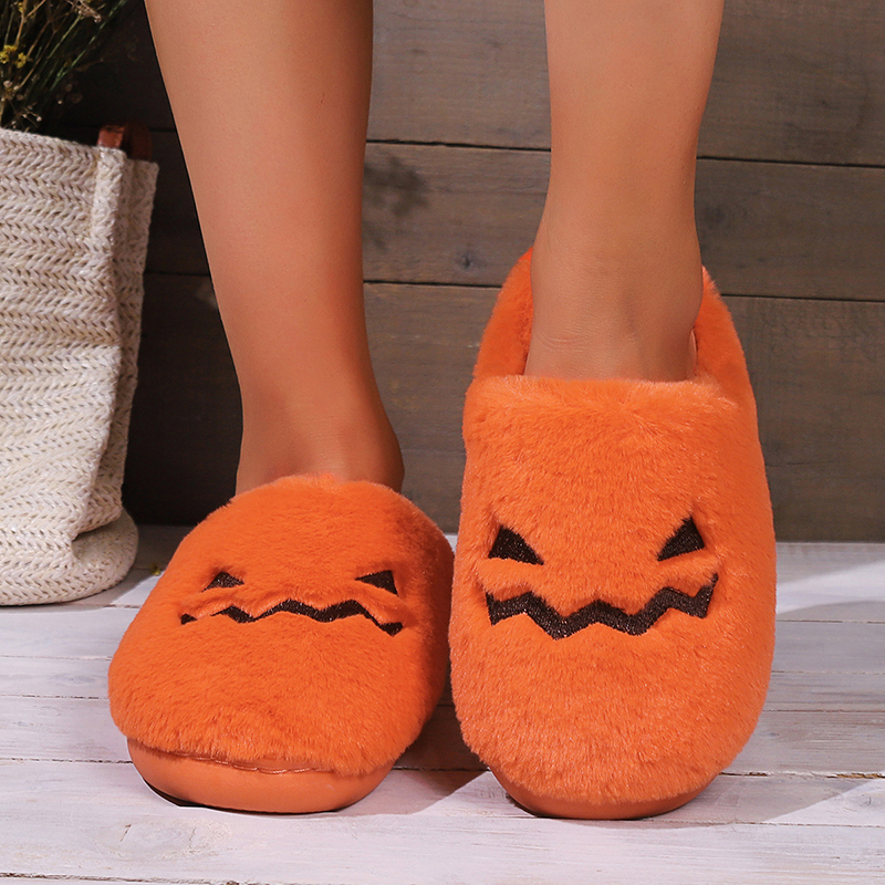 Pantoufles chambre peluche citrouille Halloween confortables