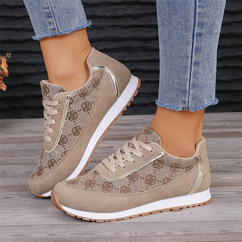 Espadrilles sport légères à lacets motif fleurs
