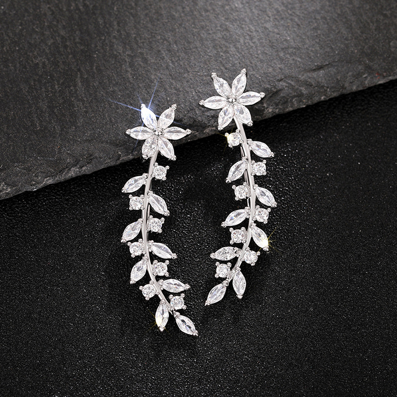 Boucles d'oreilles fleur diamant complet style célébrité internet