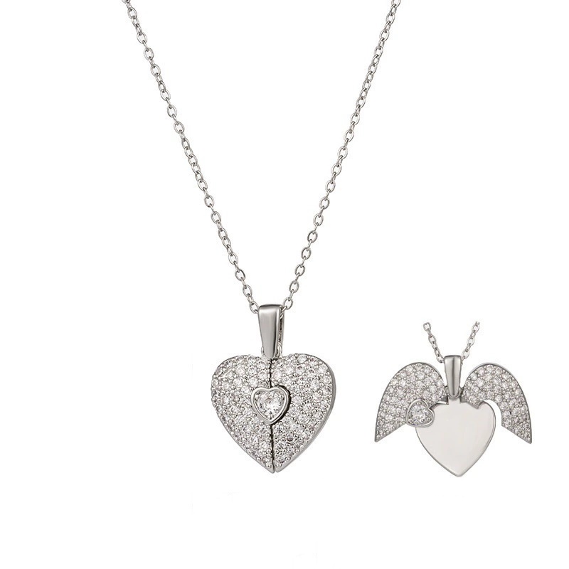 Collier ailes cœur fermable femme acier