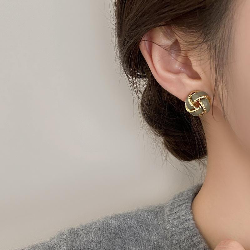 Boucles d'oreilles rétro simples polyvalentes femme