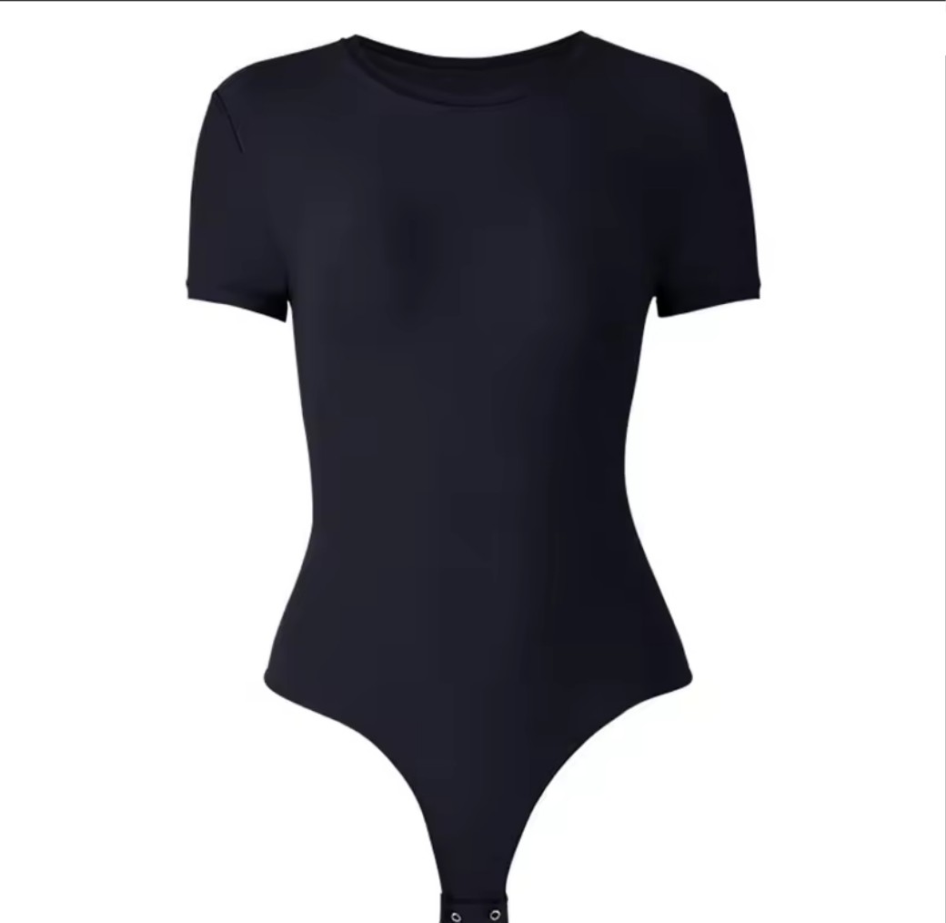 T-shirt femme manches courtes gaine seconde peau