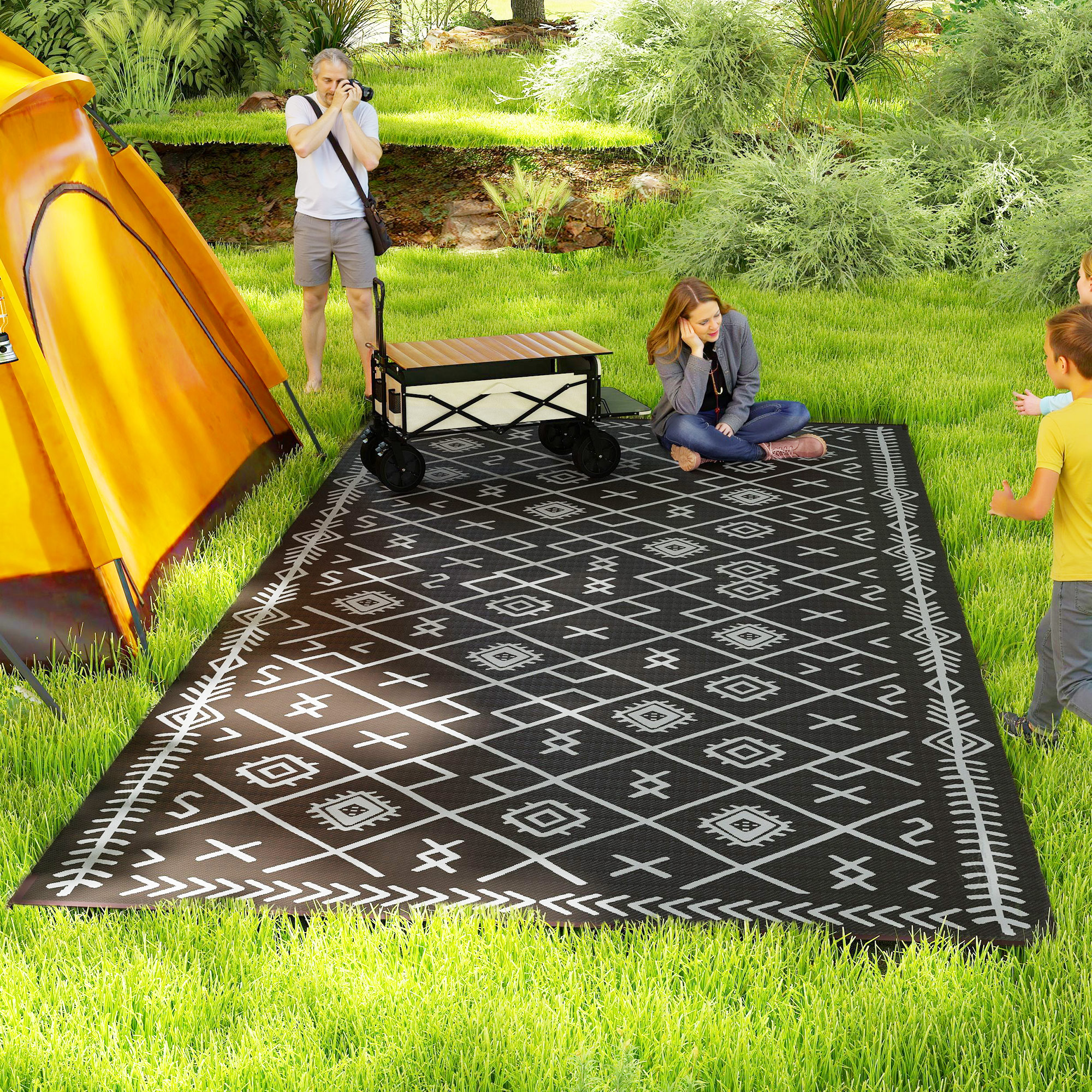 Tapis extérieur réversible 9 X 18, losange noir gris