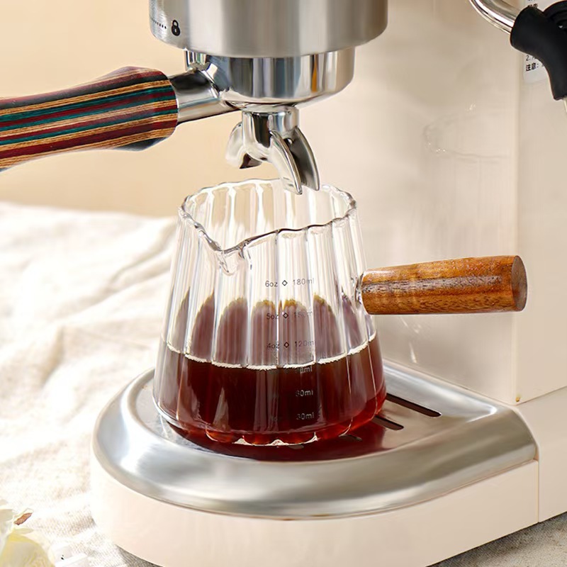 Tasse café verre 180ml poignée bois italienne mesure café
