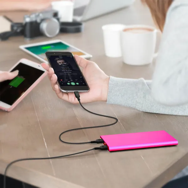 Banque d'énergie 20000mAh ultra-mince avec batterie externe