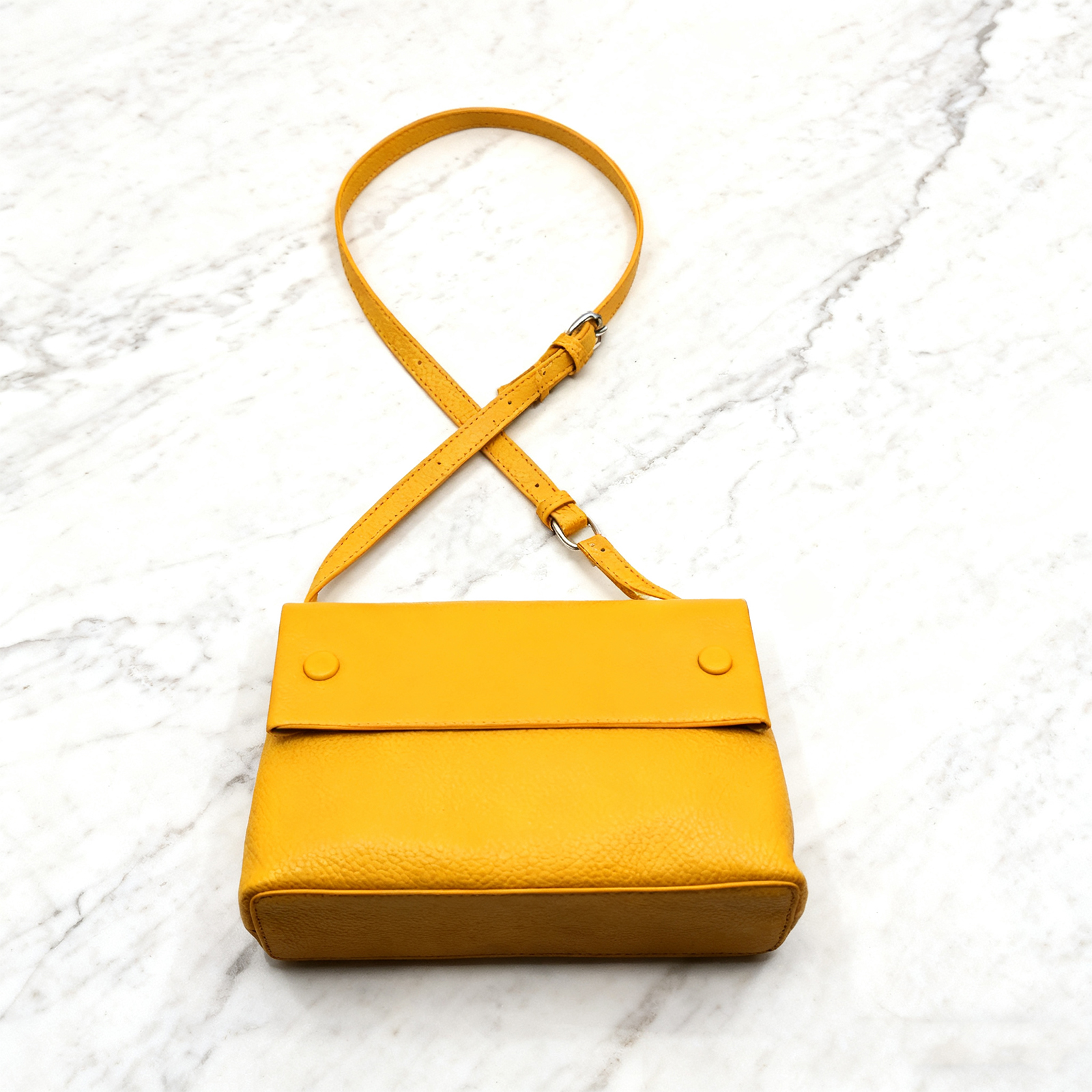 Sac à main mode simple jaune