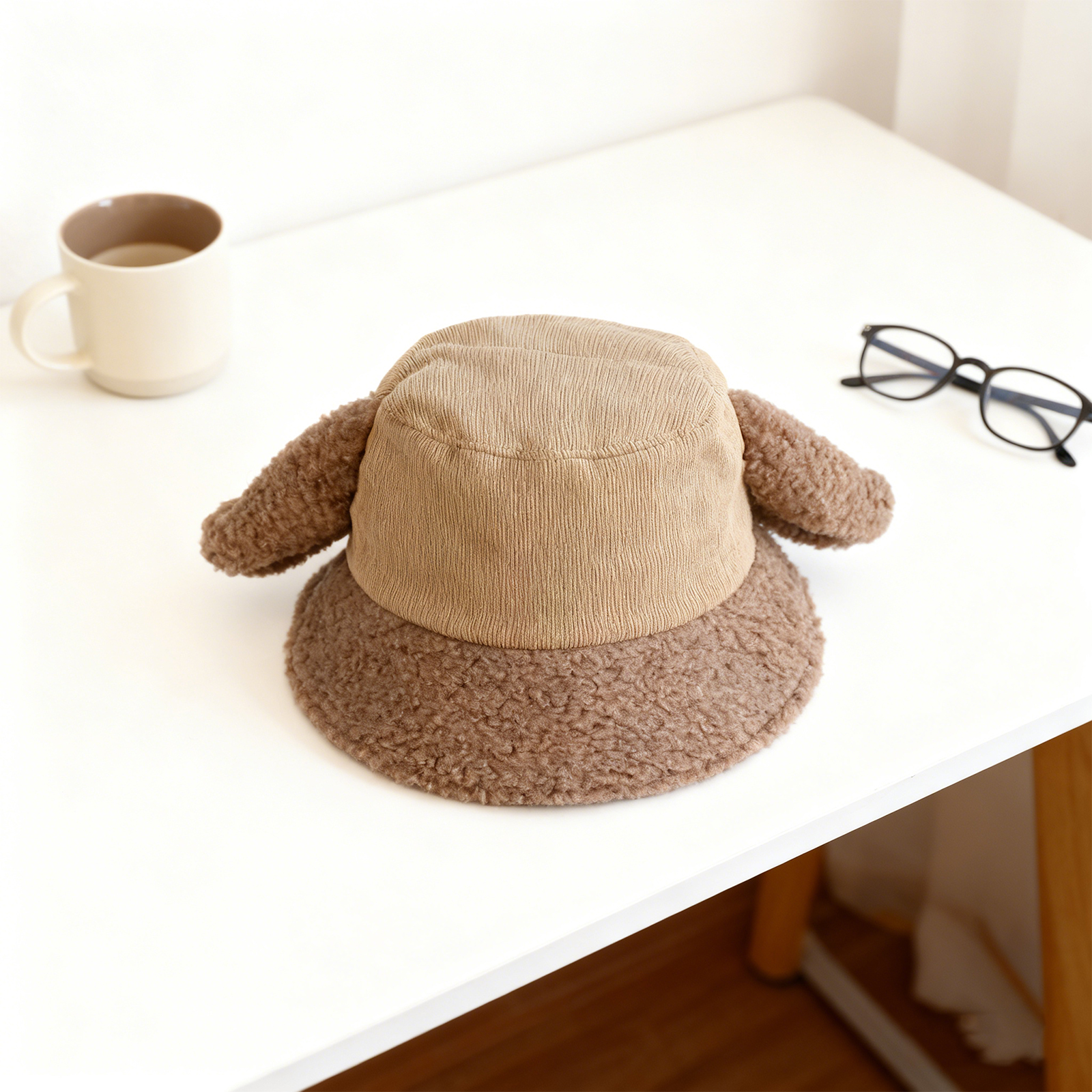 Chapeau seau hiver marron foncé