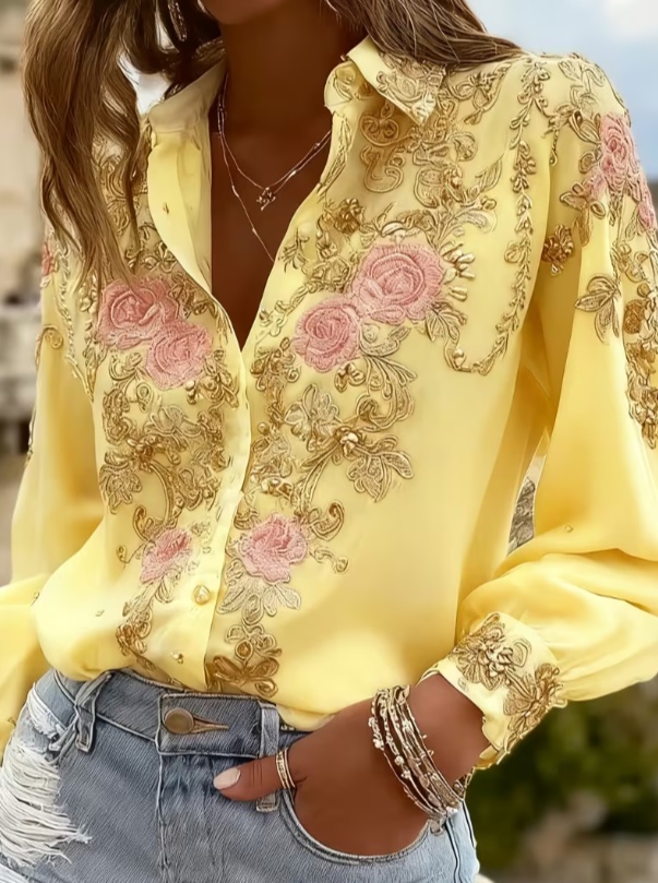 Chemise longue ample col rétro boutons
