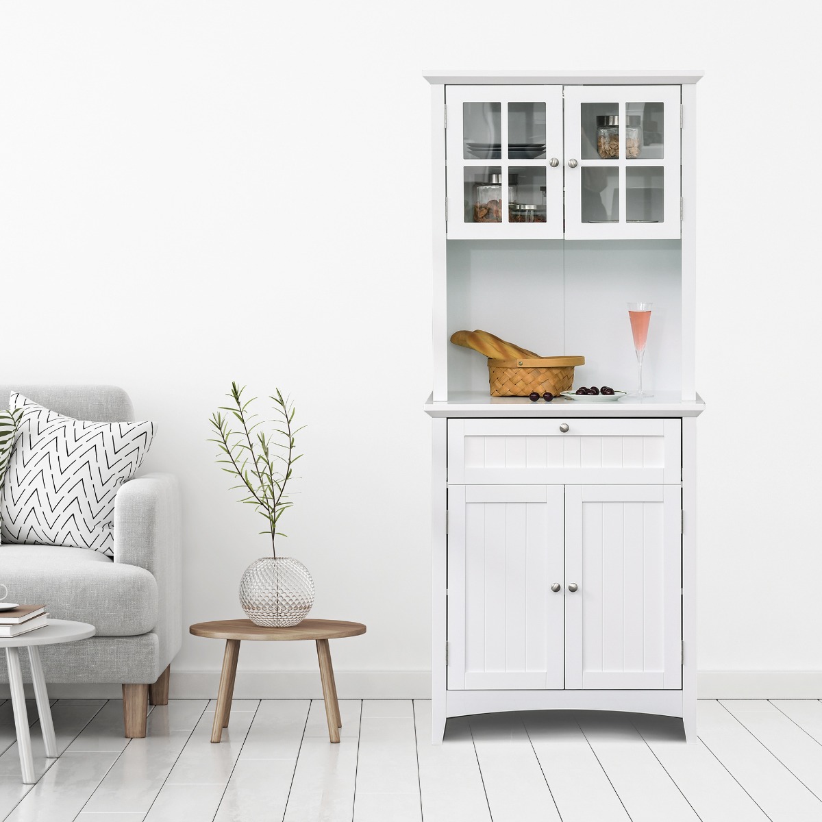 Buffet cuisine portes vitrées, espace micro-ondes