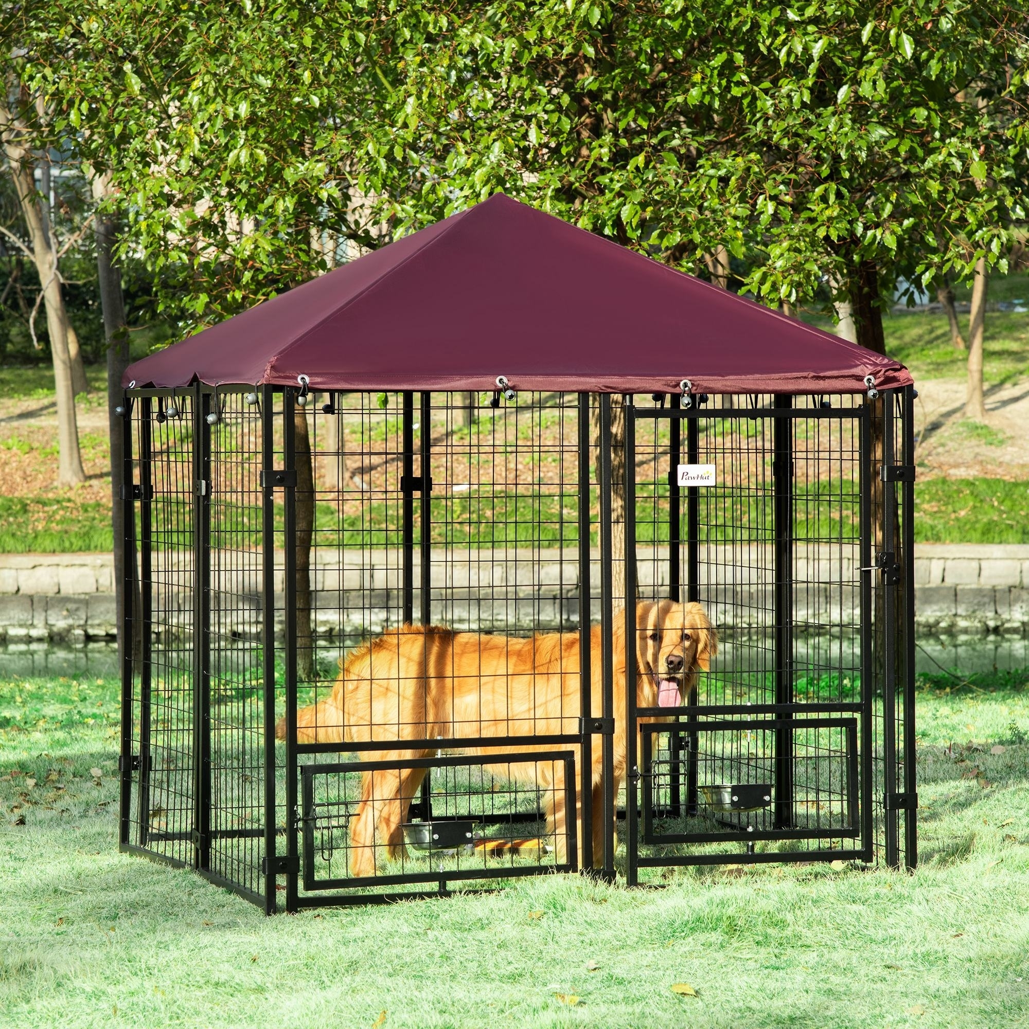 Chenil extérieur bols rotatifs, bâche, 4.6x4.6x5", rouge
