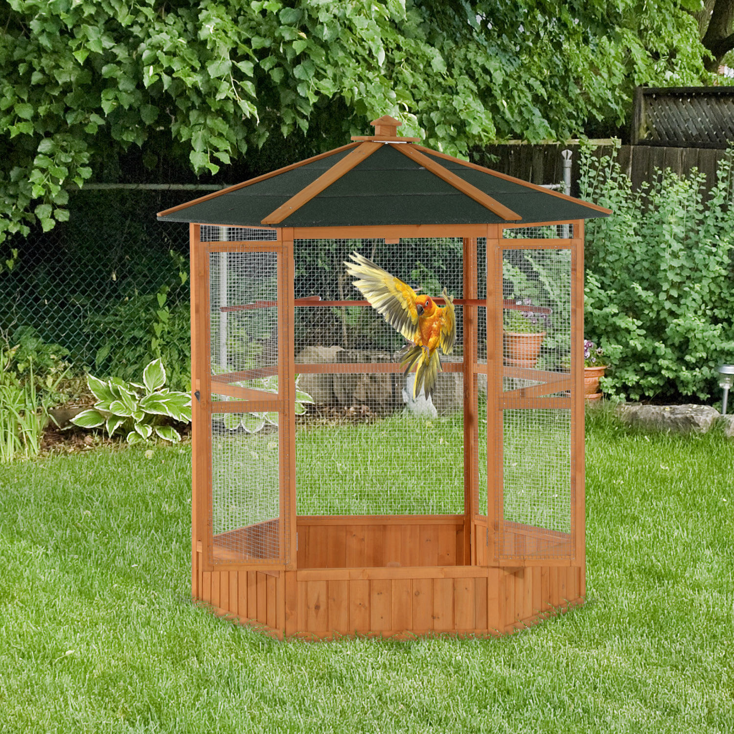 Volière hexagonale 69" en bois, toit couvert