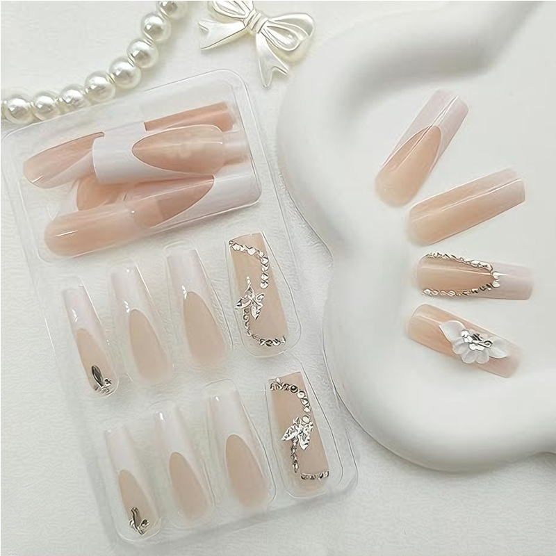 24 PCS Fleurs Blanches Diamant Papillons Ongles Artificiels