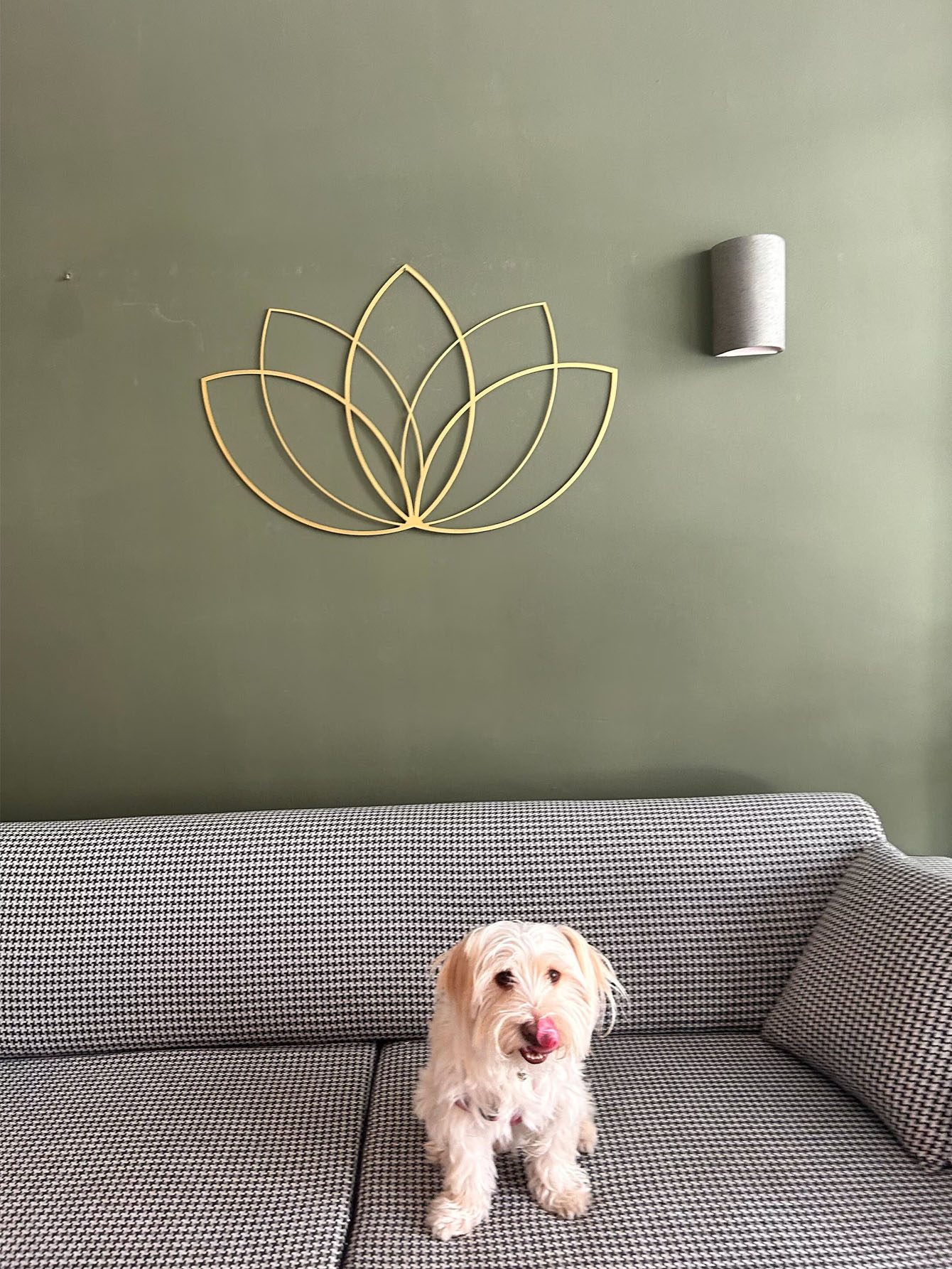 Art mural métal fleur lotus doré - Décor zen moderne