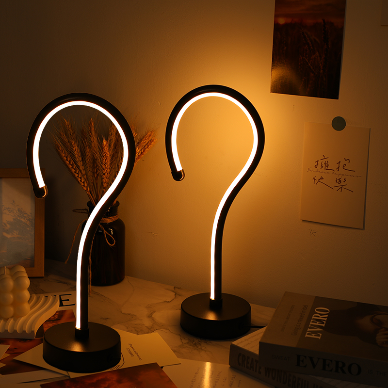 2 lampes bureau point interrogation USB dimmable