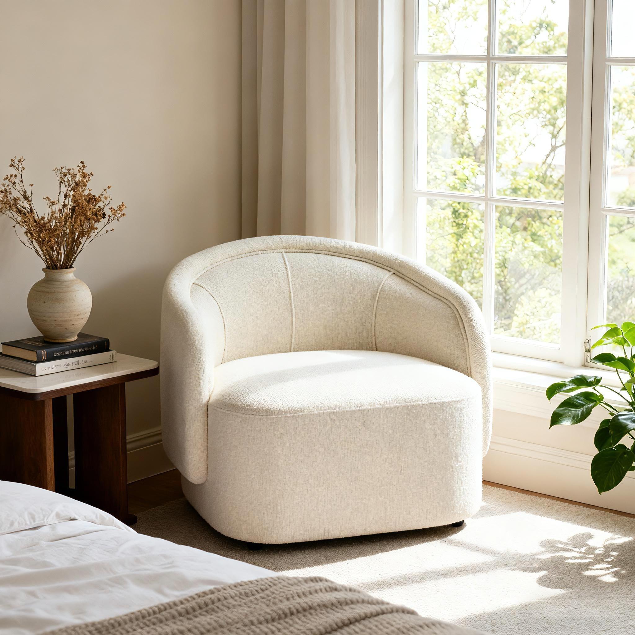 Fauteuil accent Amanda crème, bouclé, courbe