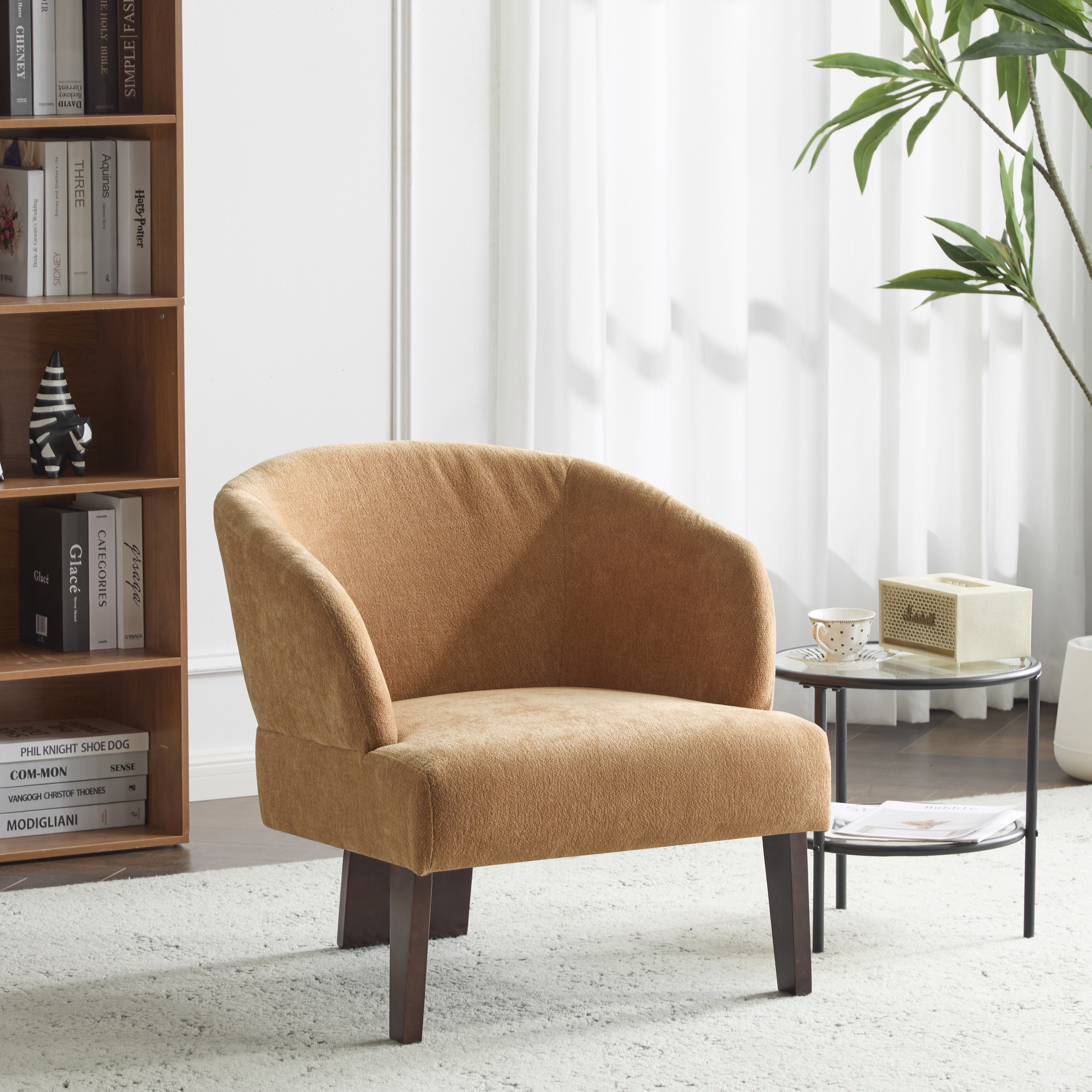 Fauteuil accent dos rond, pieds bois, design mi-siècle, tissu