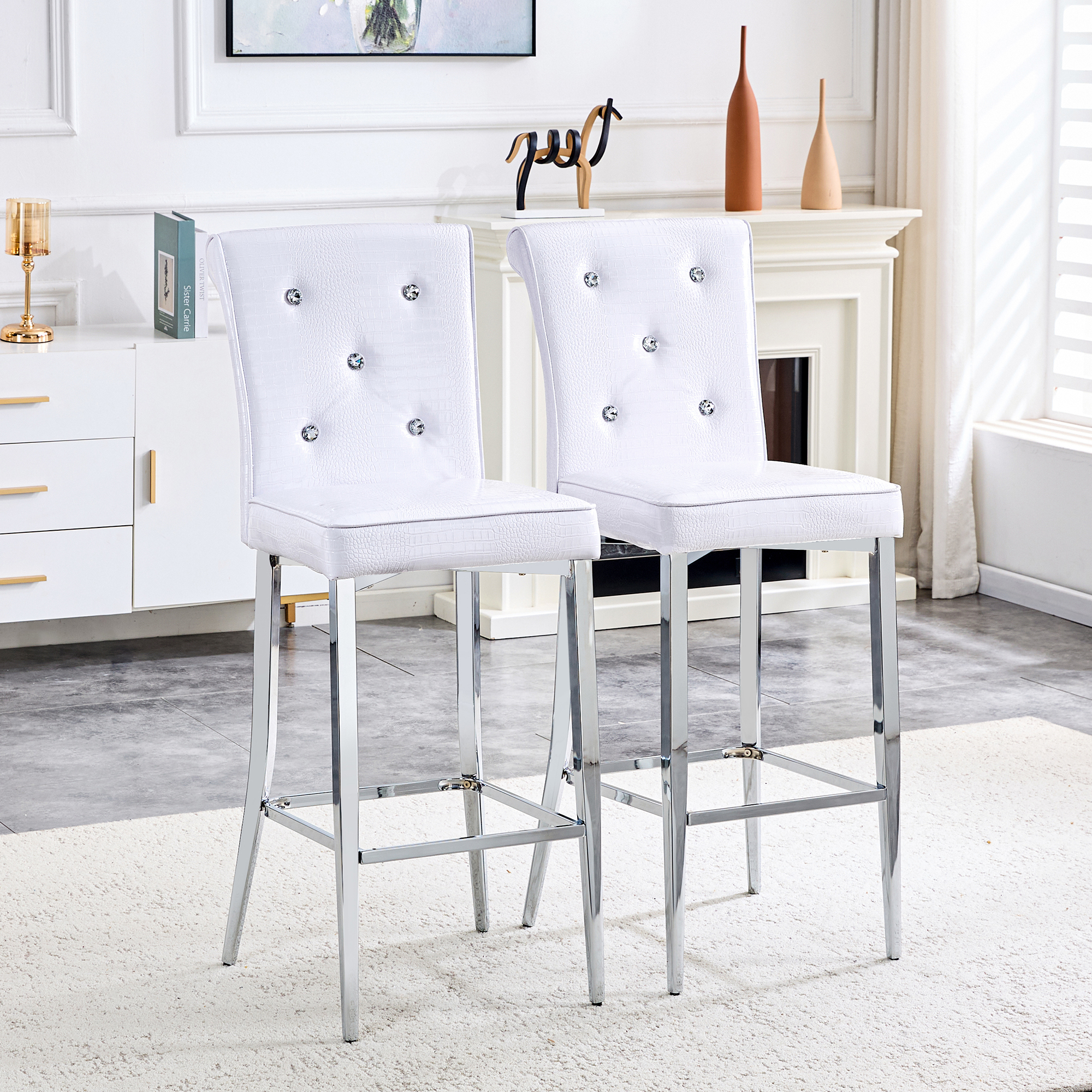 Ensemble 2 chaises bar vintage crocodile blanc, boucles cristal