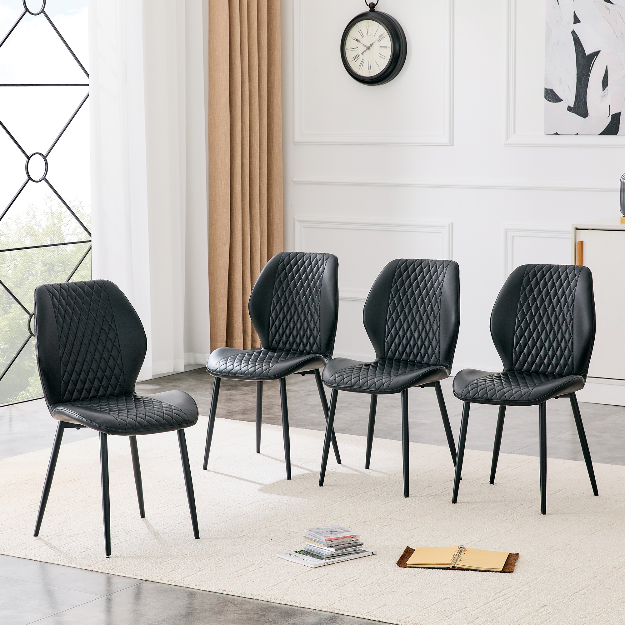 Ensemble 4 chaises capitonnées noir losange, pieds métal