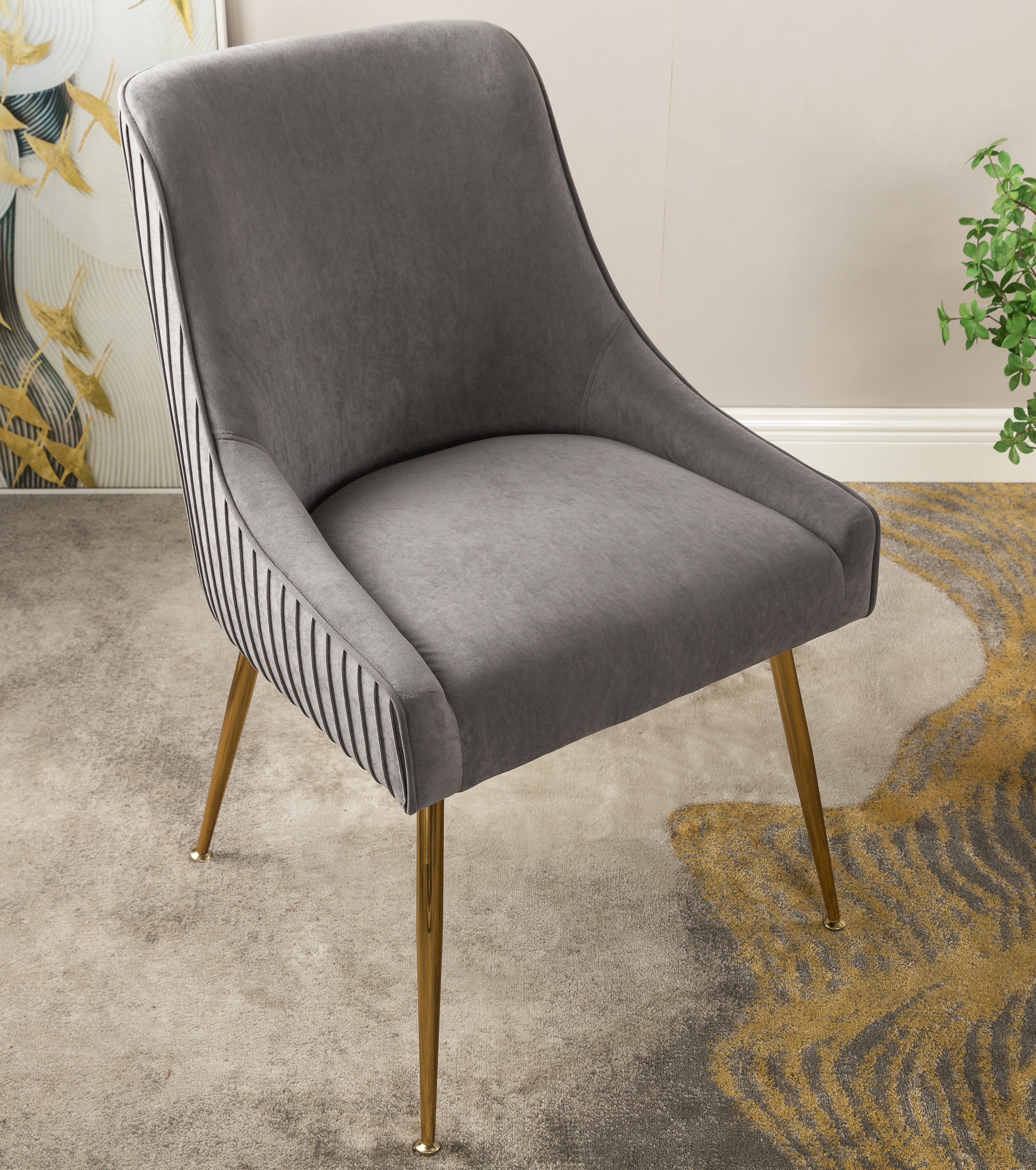 Chaise salle à manger velours pattes or, accent moderne