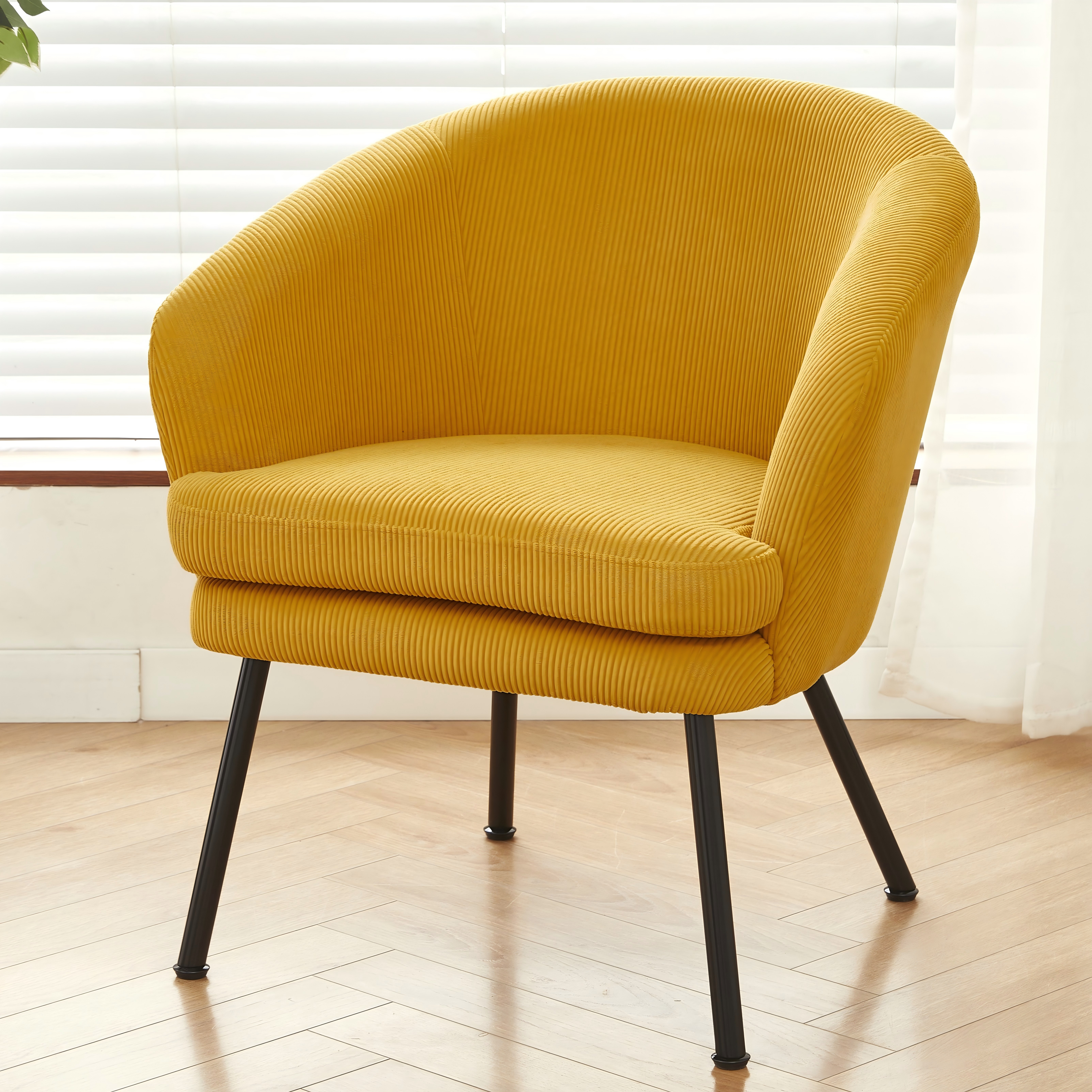 Fauteuil accentuation velours côtelé pieds métal noir, moderne