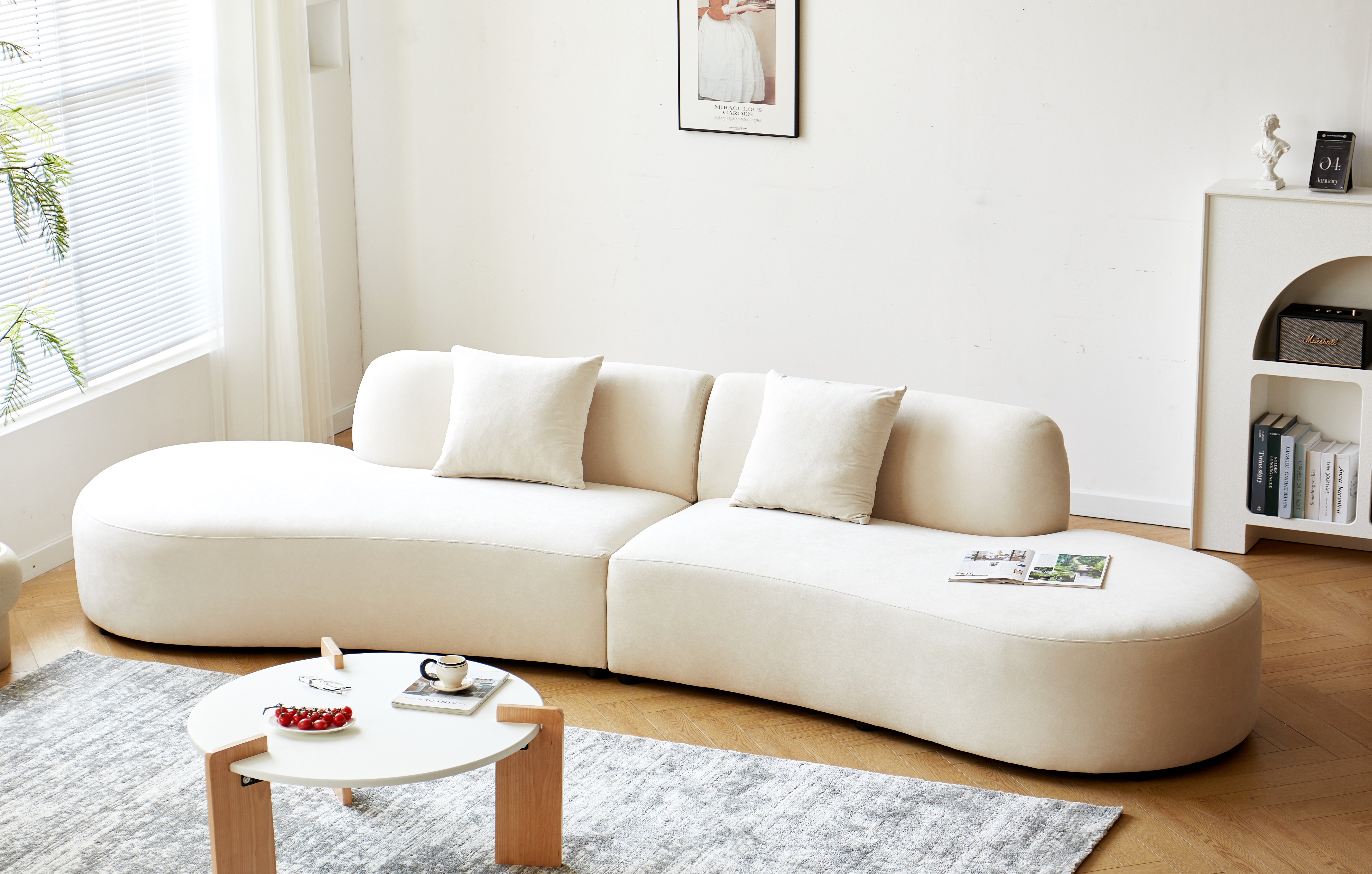 Canapé incurvé 132 po, velours luxe, design demi-lune