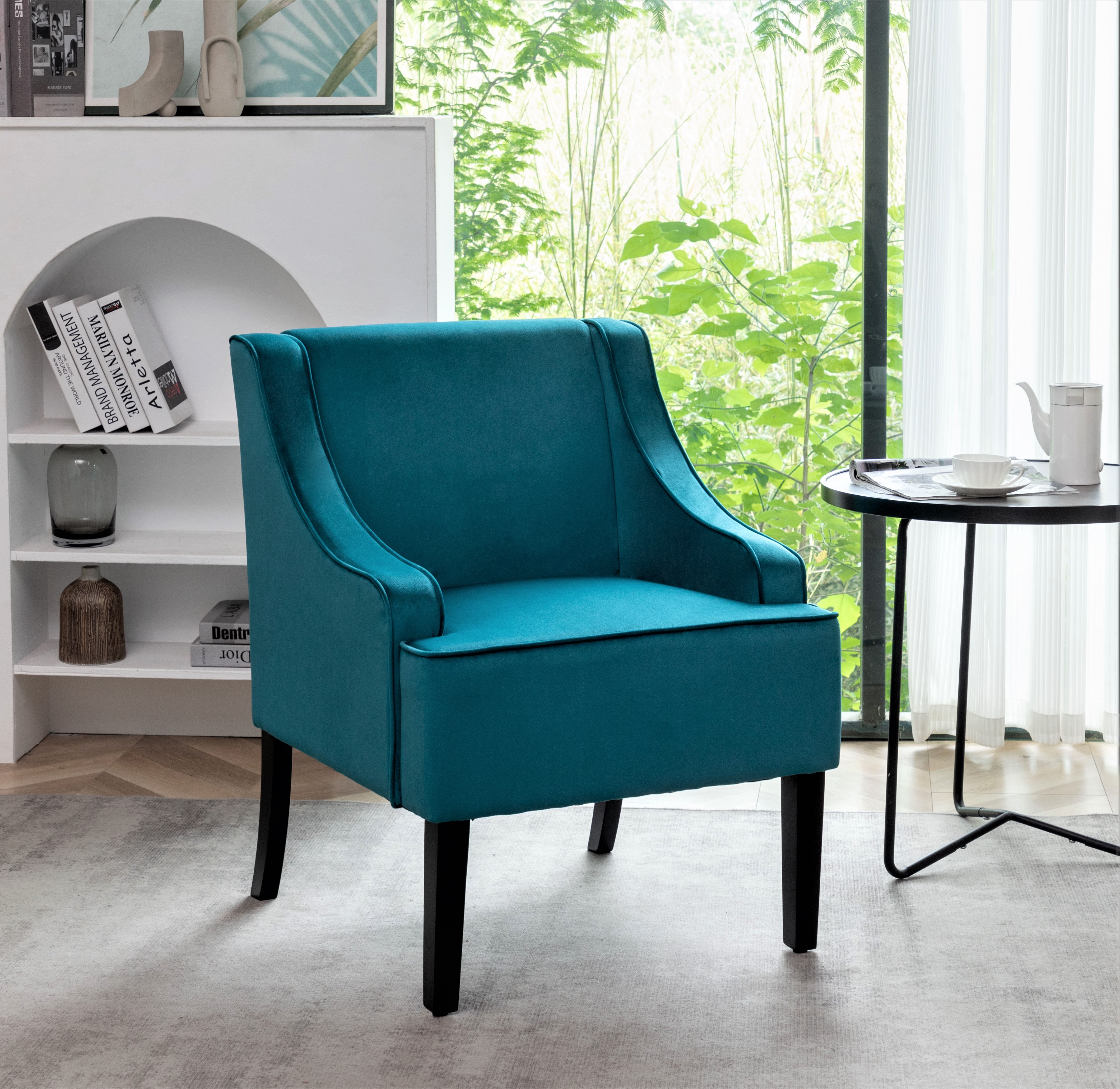 Chaise accent bois cadre bras encastrés