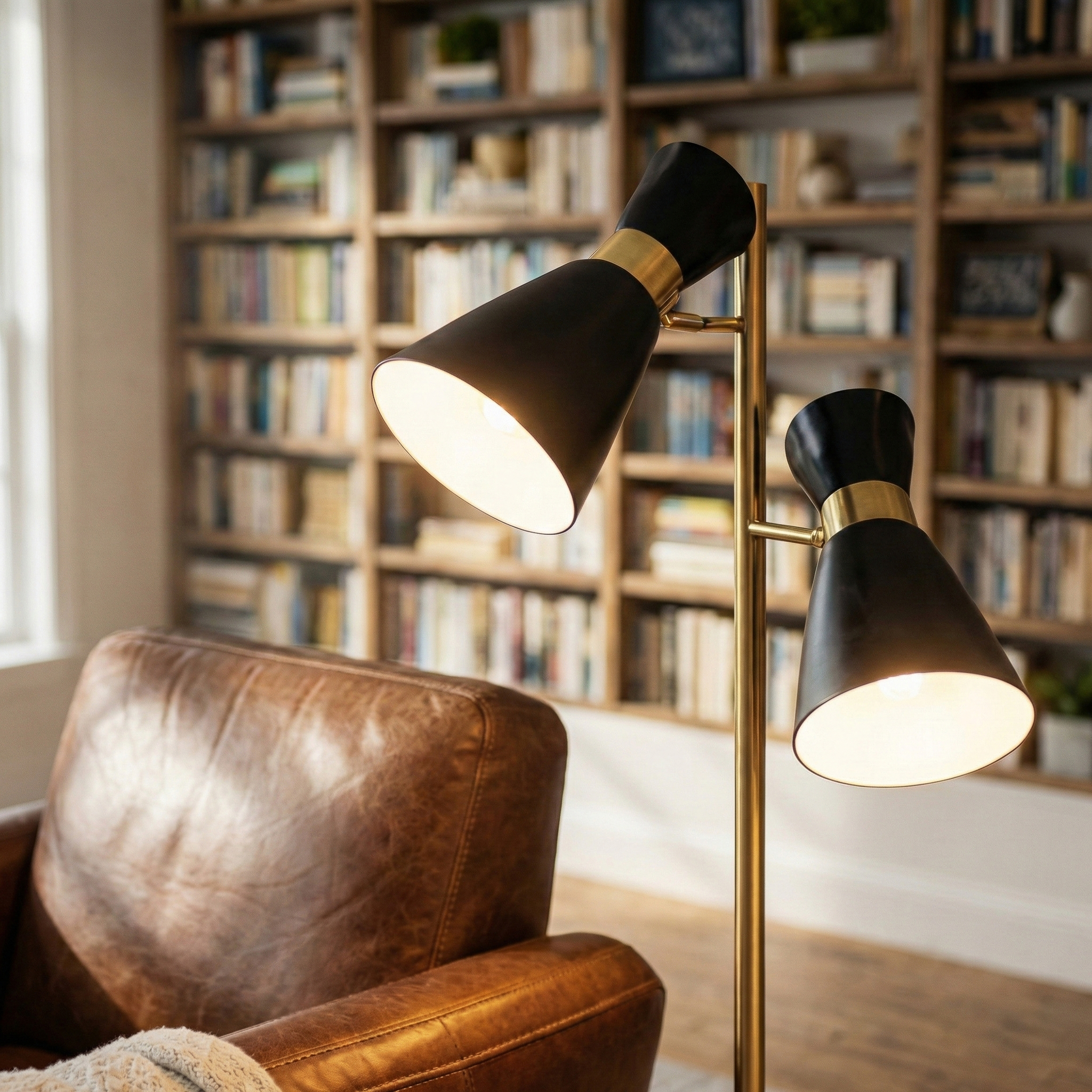 Lampadaire Axis doré 4 spots