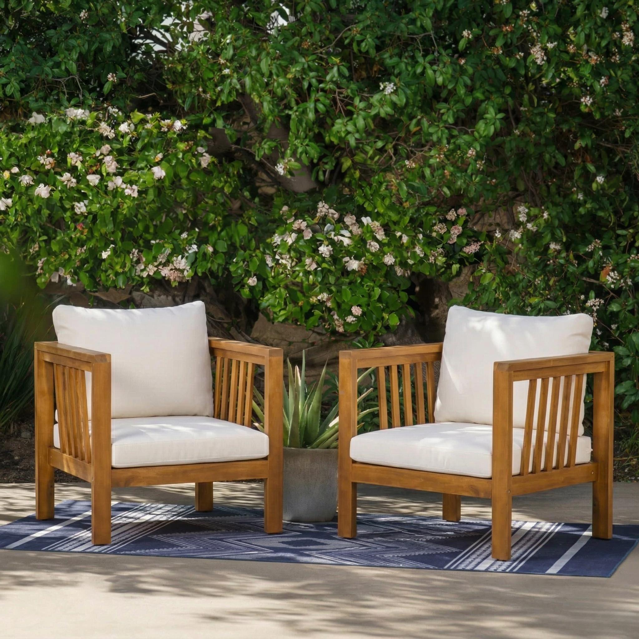 2 fauteuils patio acacia bois carrés coussins beige