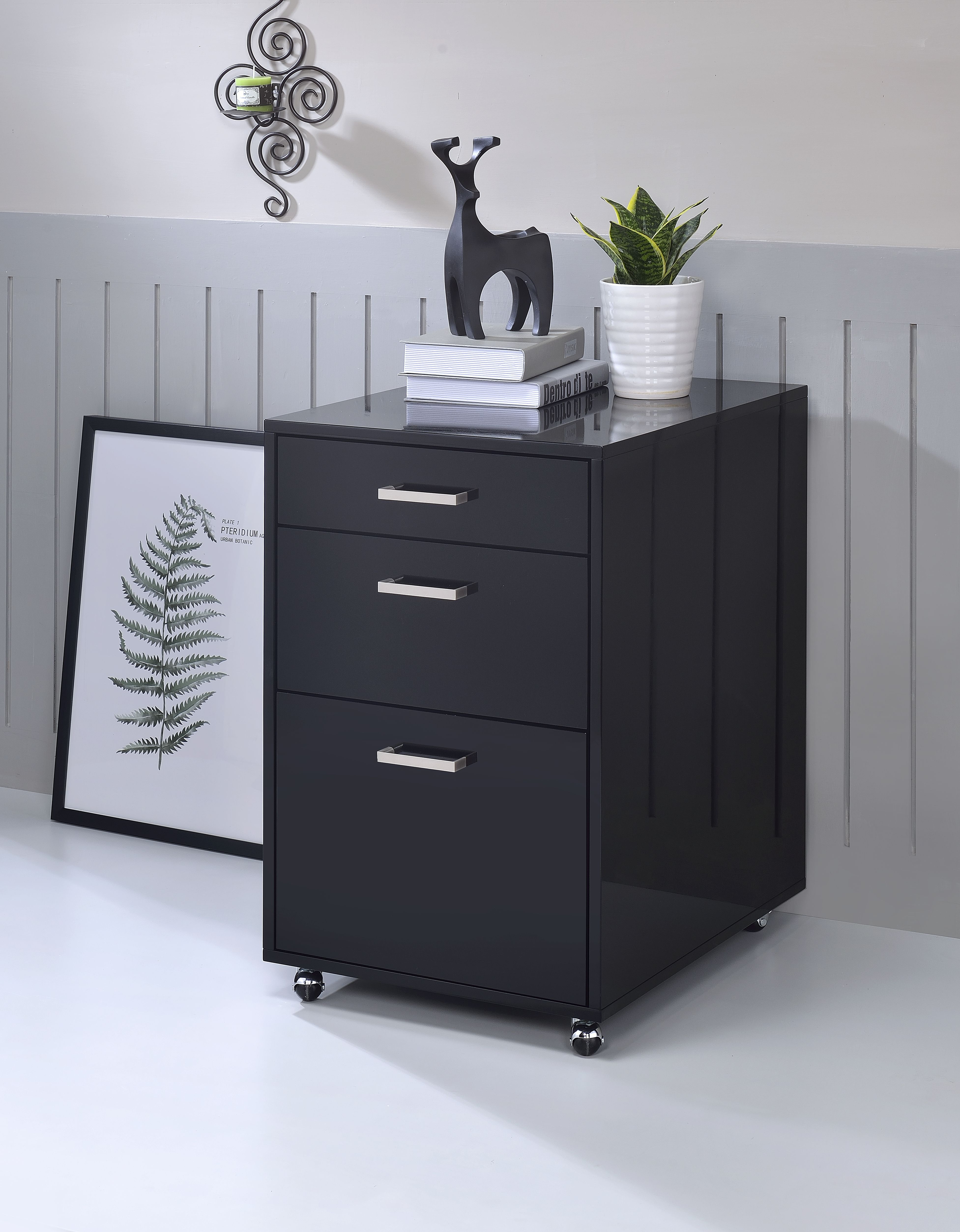 Coleen Armoire noir brillant et chrome