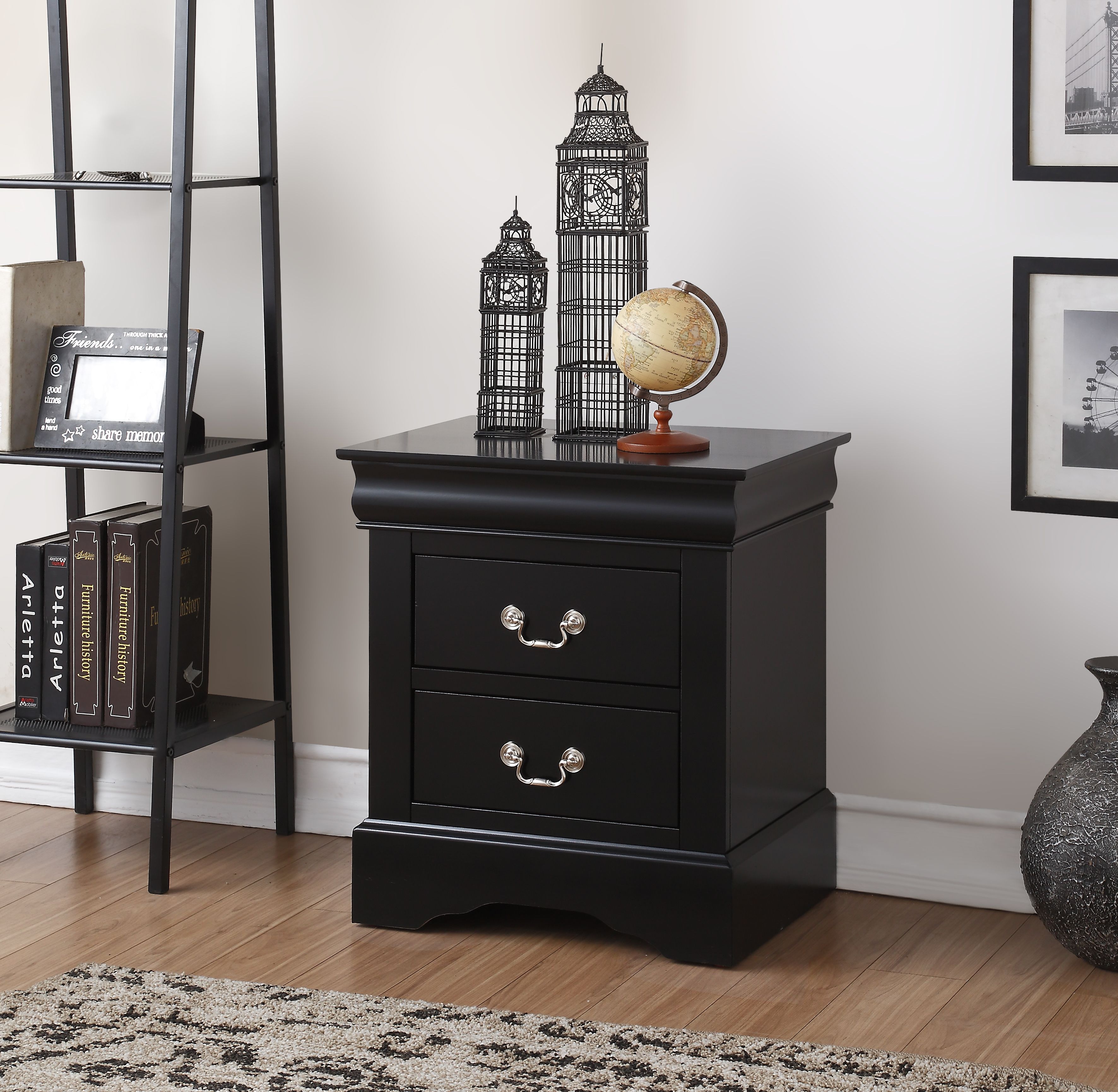 Table de nuit Louis noir Philippe III
