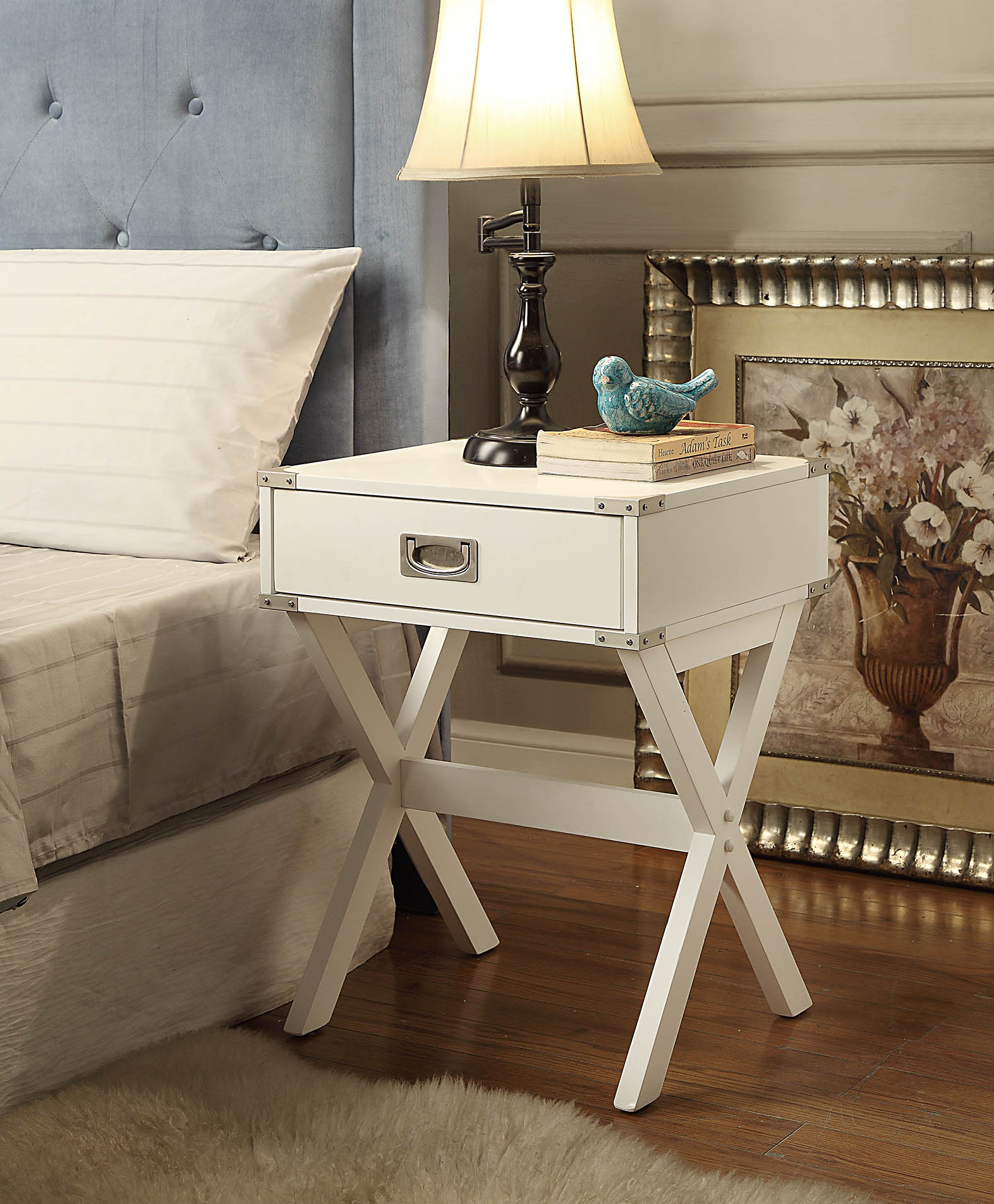 Babs Table d'appoint finition blanc