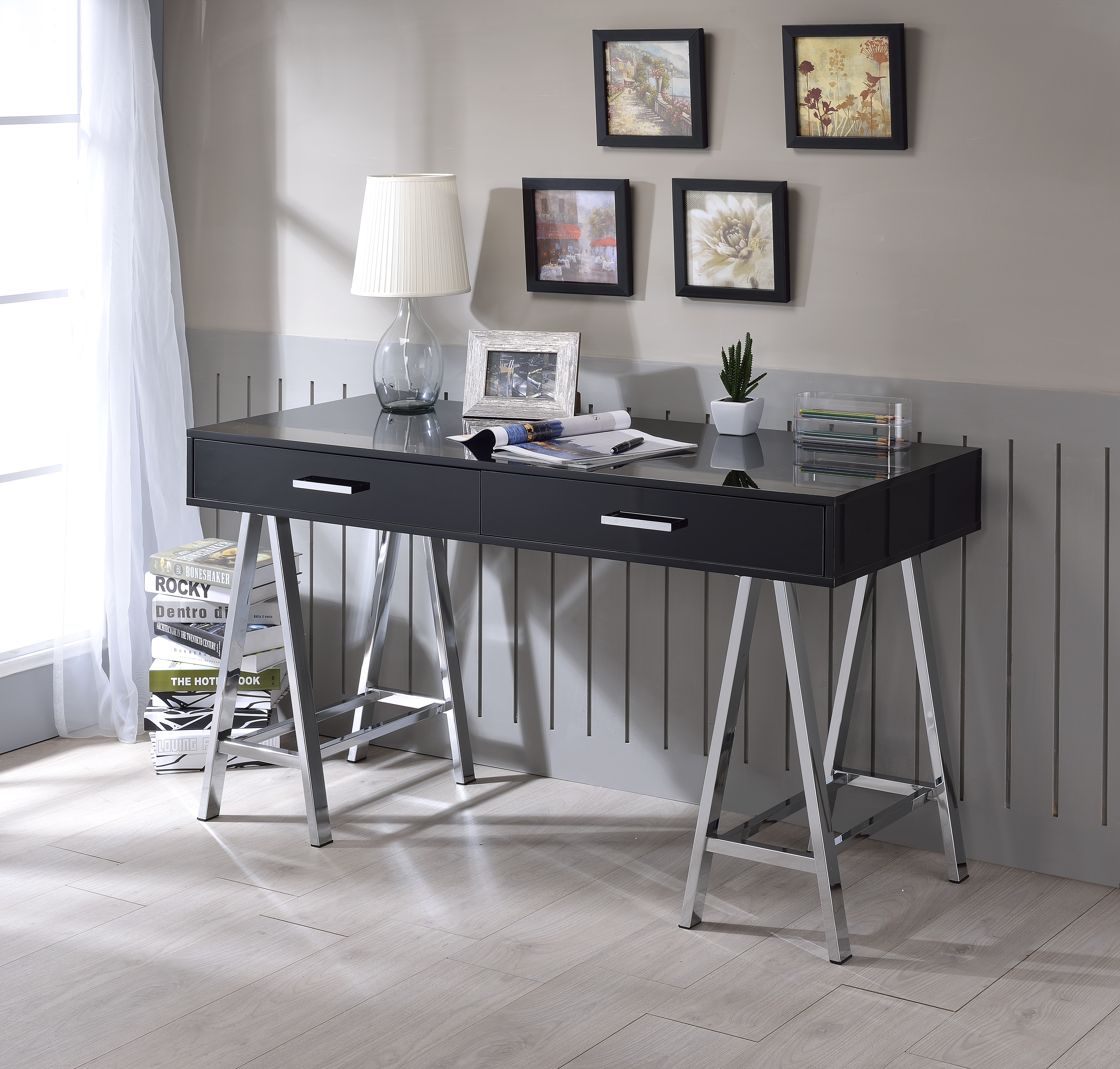 Bureau Coleen noir brillant et chrome