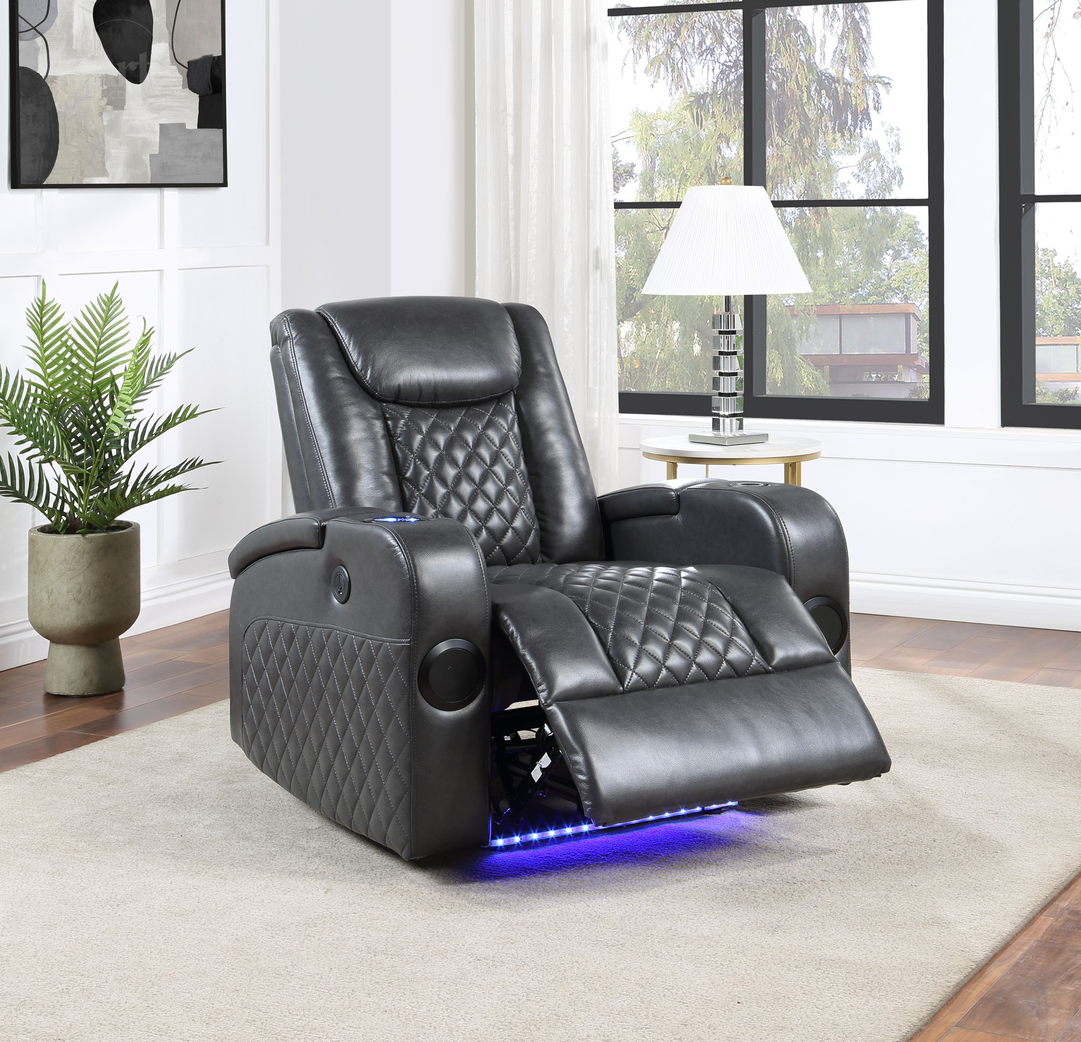 Fauteuil inclinable Alair gris cuir, Bluetooth, chargeur, porte-verre