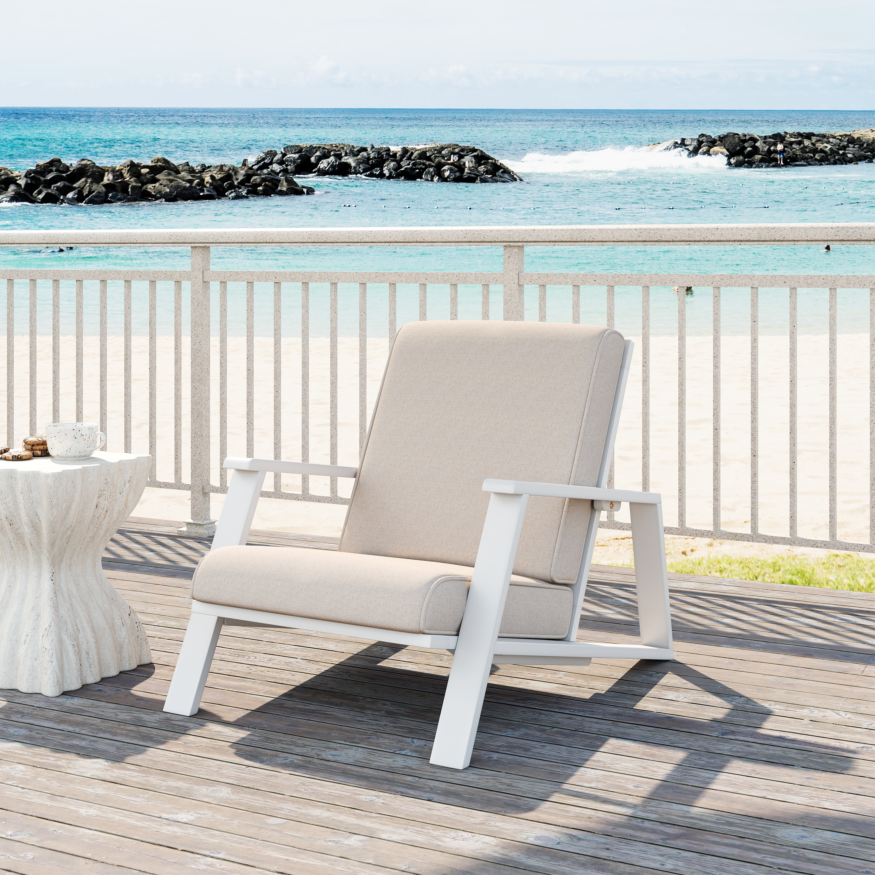 Chaise club extérieur acacia blanc coussin beige