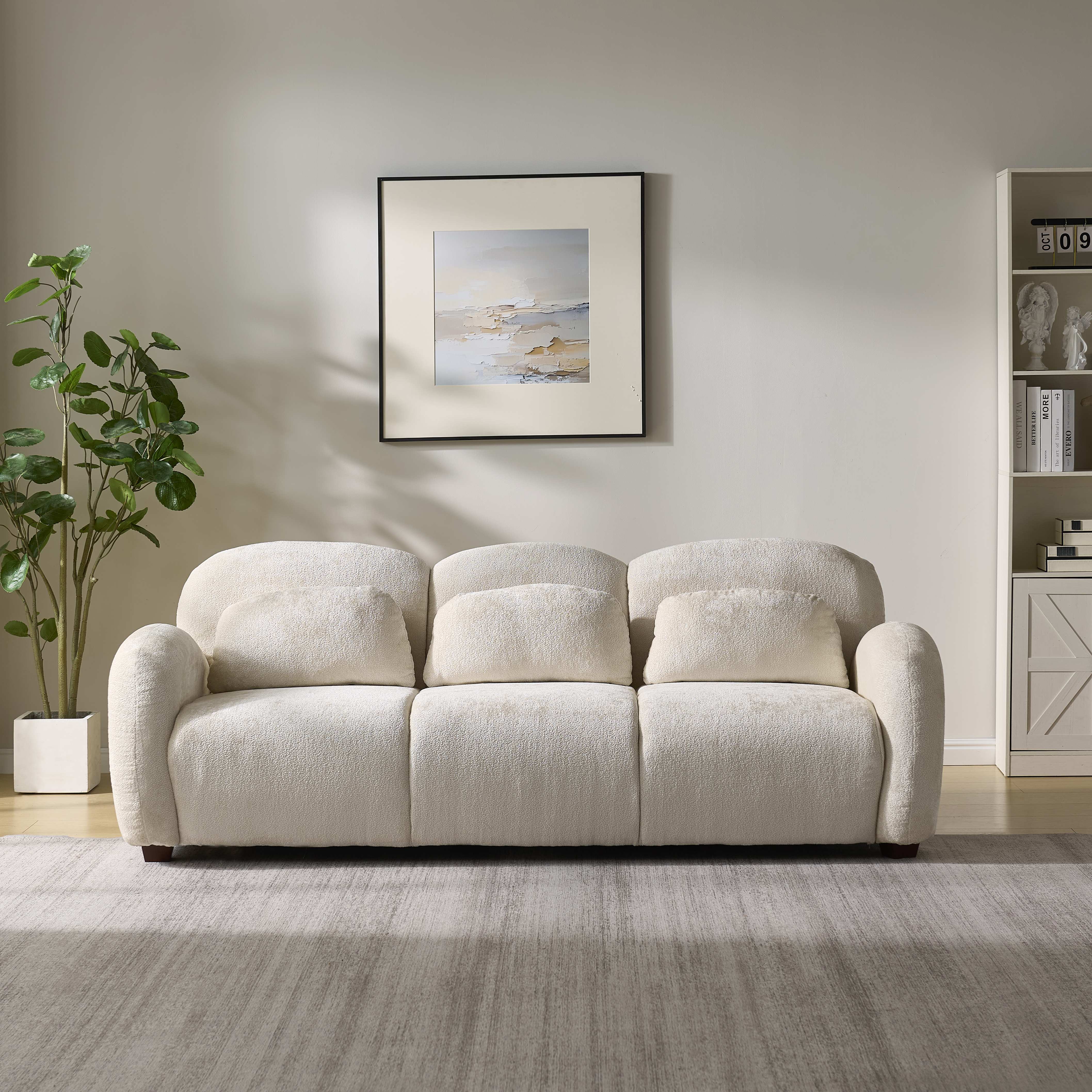 Canapé 3 places 78 po bouclé beige coussins