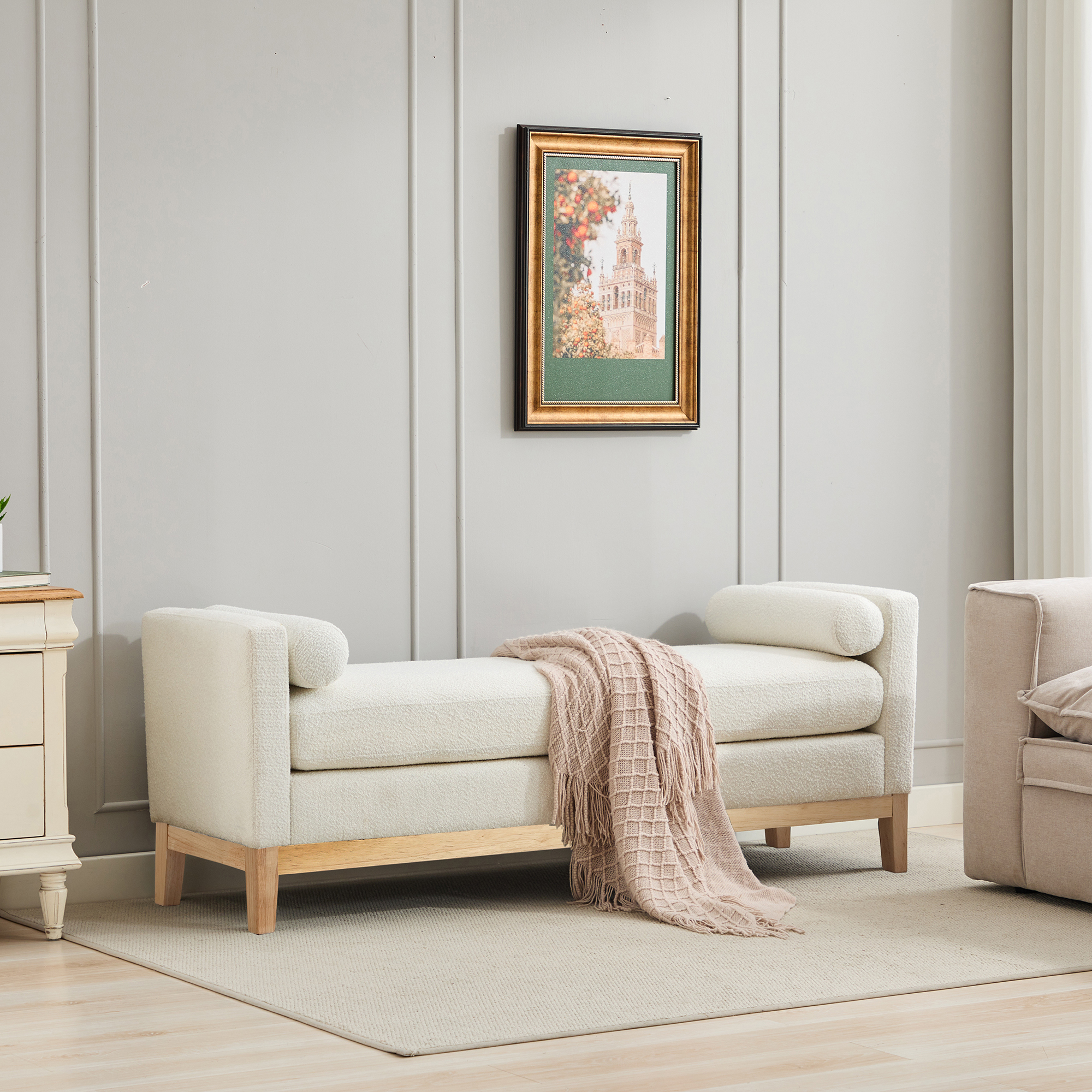 Banc lit 66,34po, ottoman, matelassé ivoire, pieds bois, 2 coussins