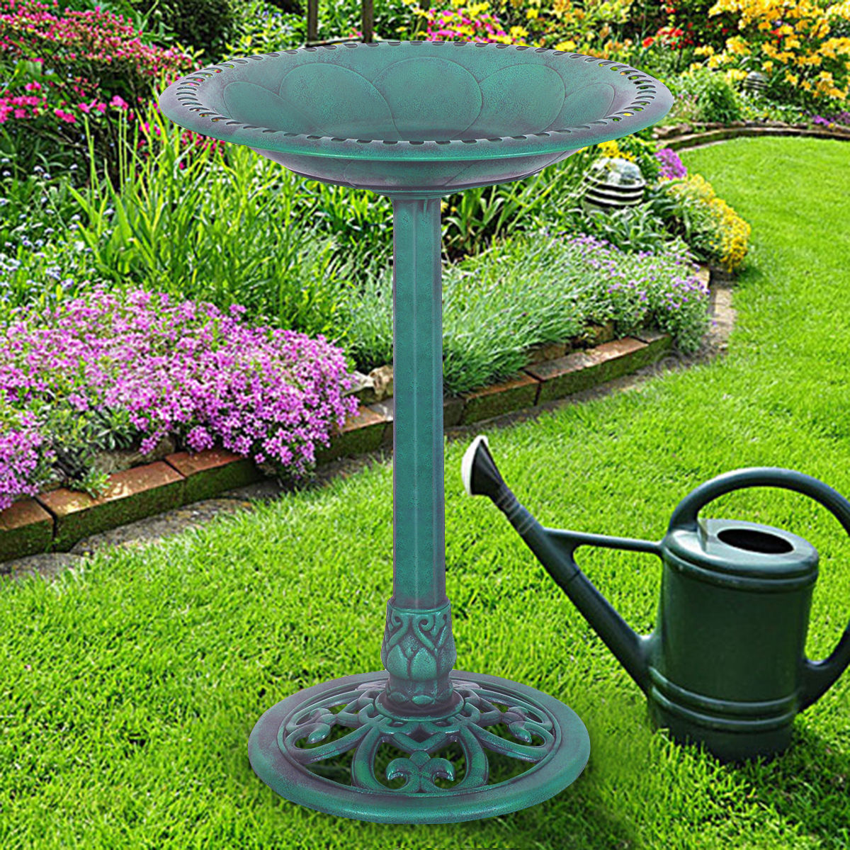 Bassin d'oiseau piédestal, vert, jardin extérieur