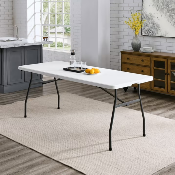 Table plastique pliante 6pi blanche, extérieur, anti-rayures