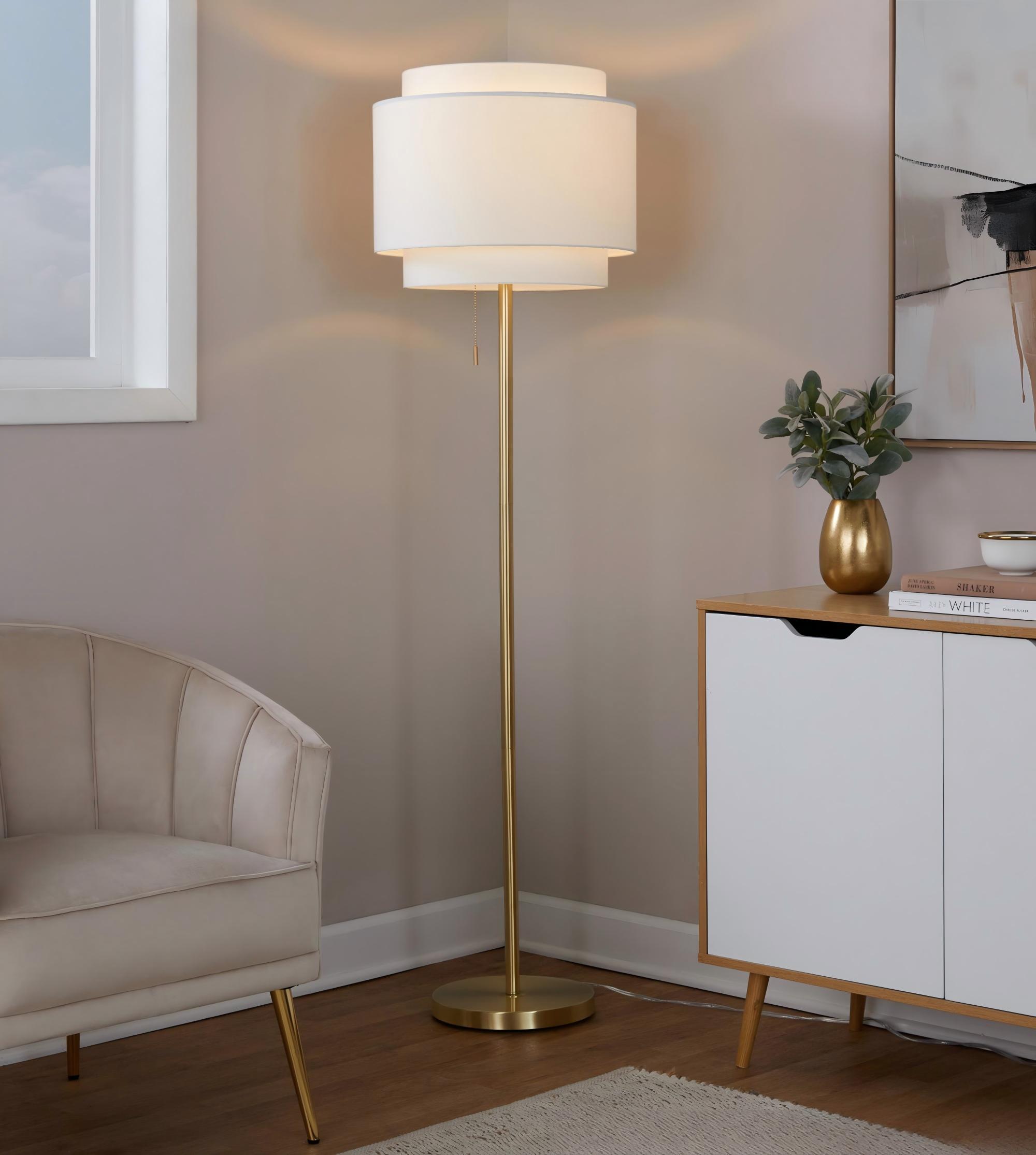 Lampadaire Tier 64po contemporain métal doré abat-jour lin