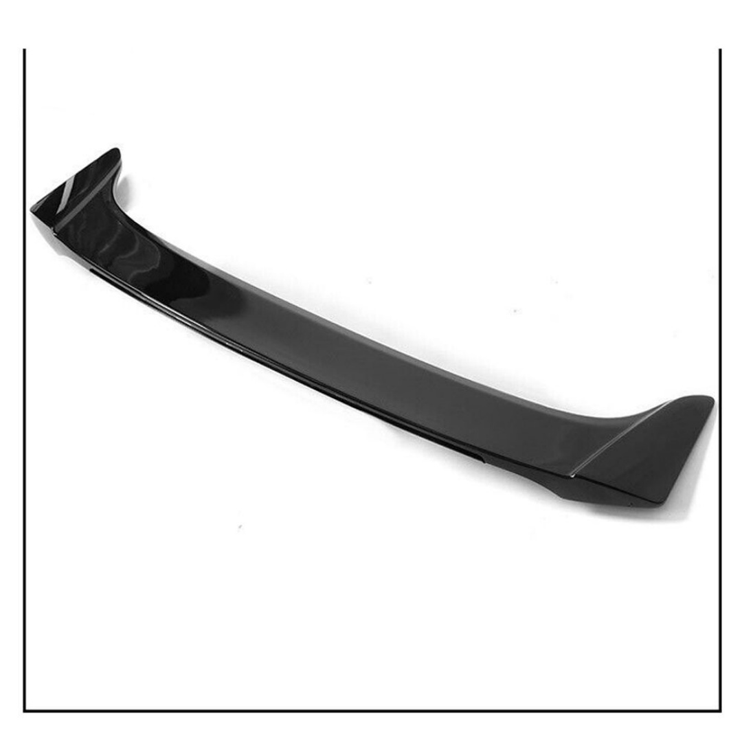 Aileron coffre noir brillant Ford Fusion 13-20, style LED