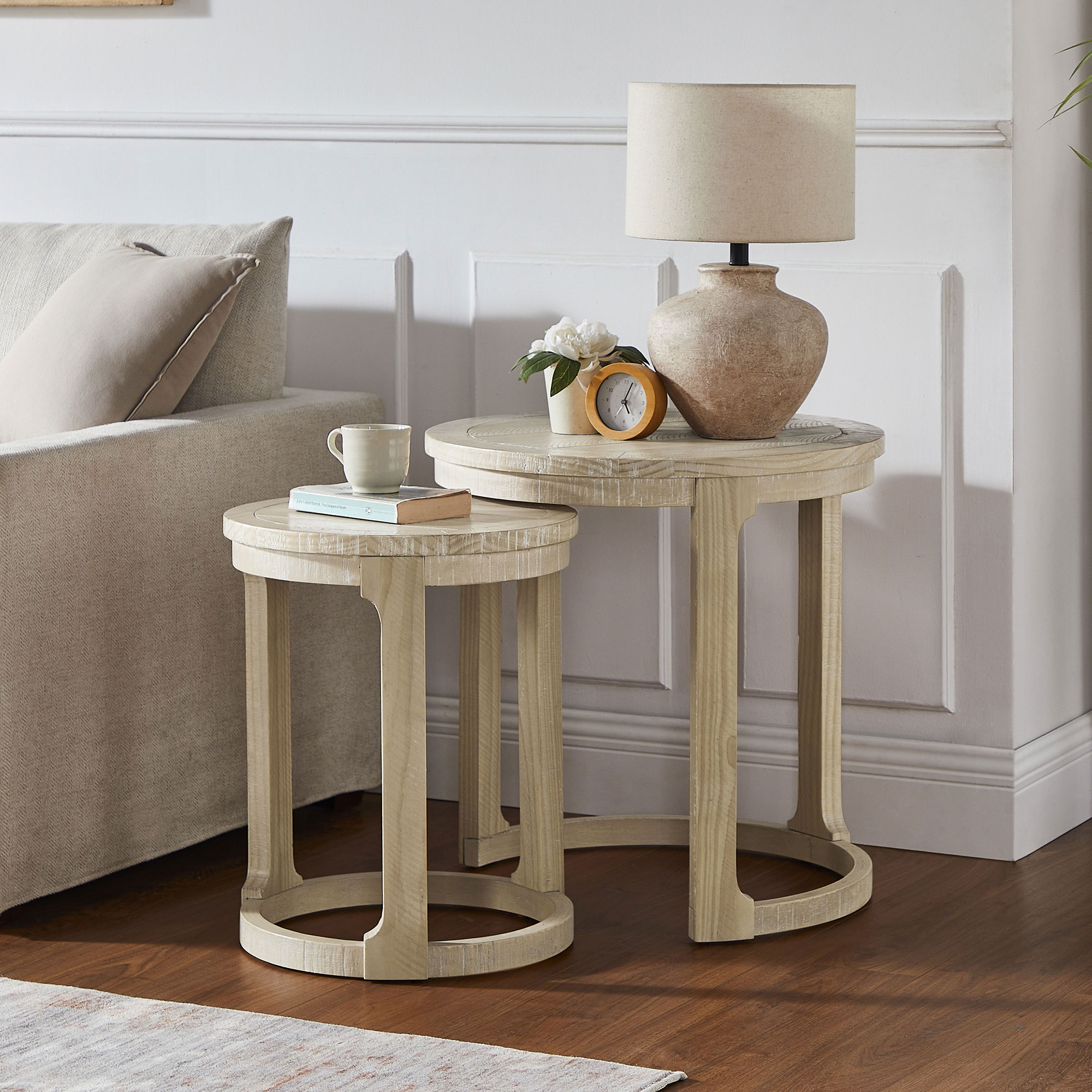 Ensemble 2 tables café rondes bois 24po chêne