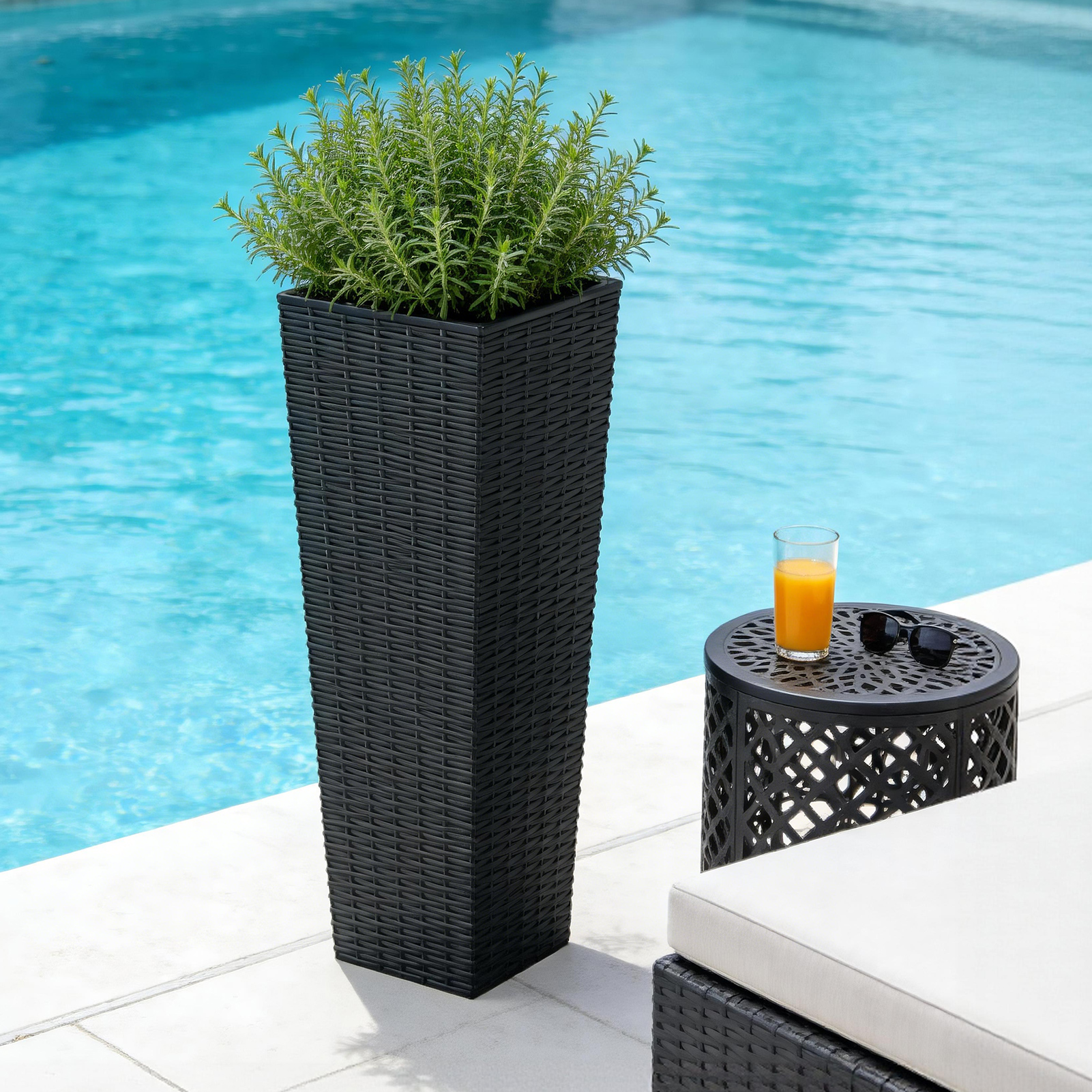 2pc jardinière résine 32po hauteur, texture rotin, pot intérieur amovible