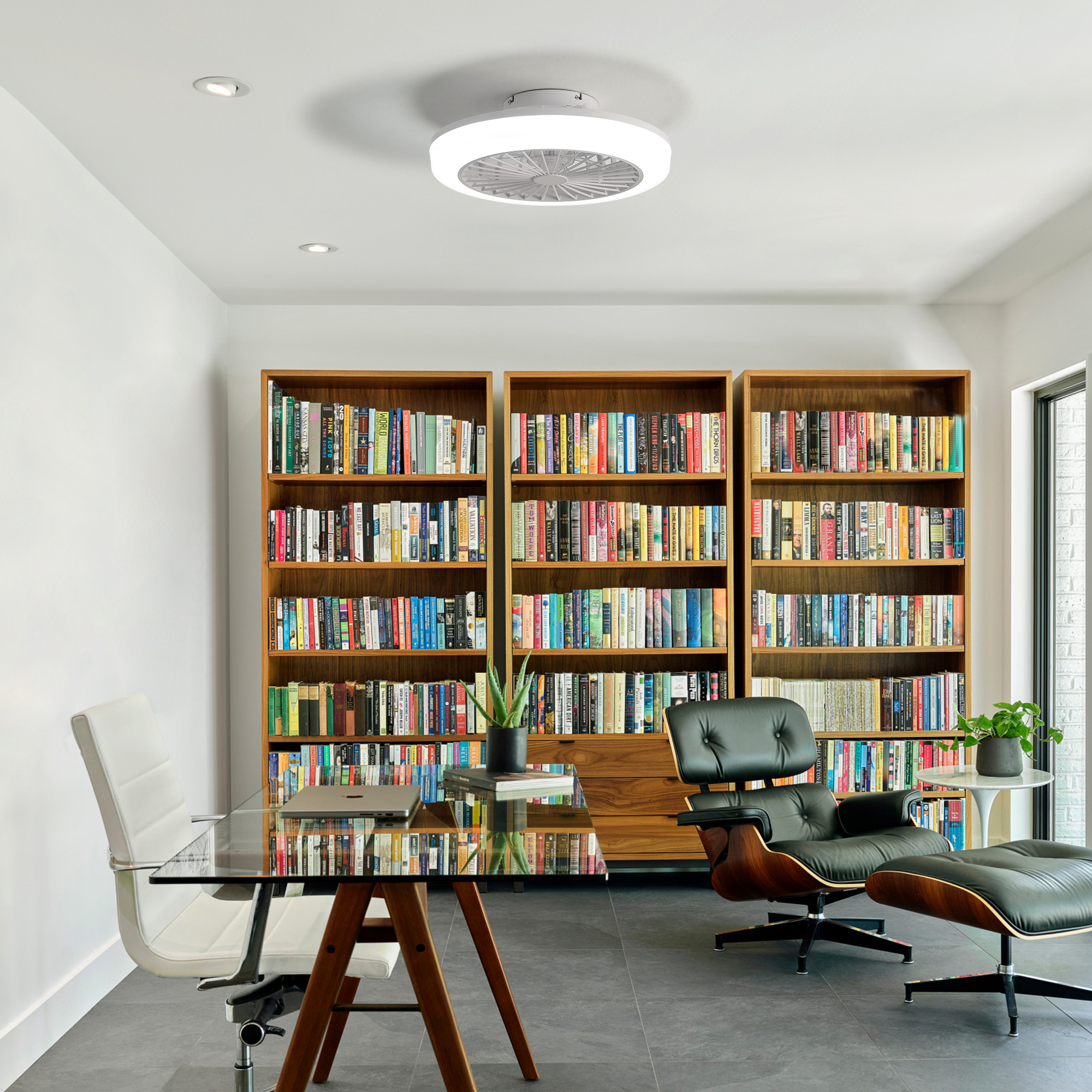 Ventilateur de plafond 18po avec lumière et télécommande, sans pales
