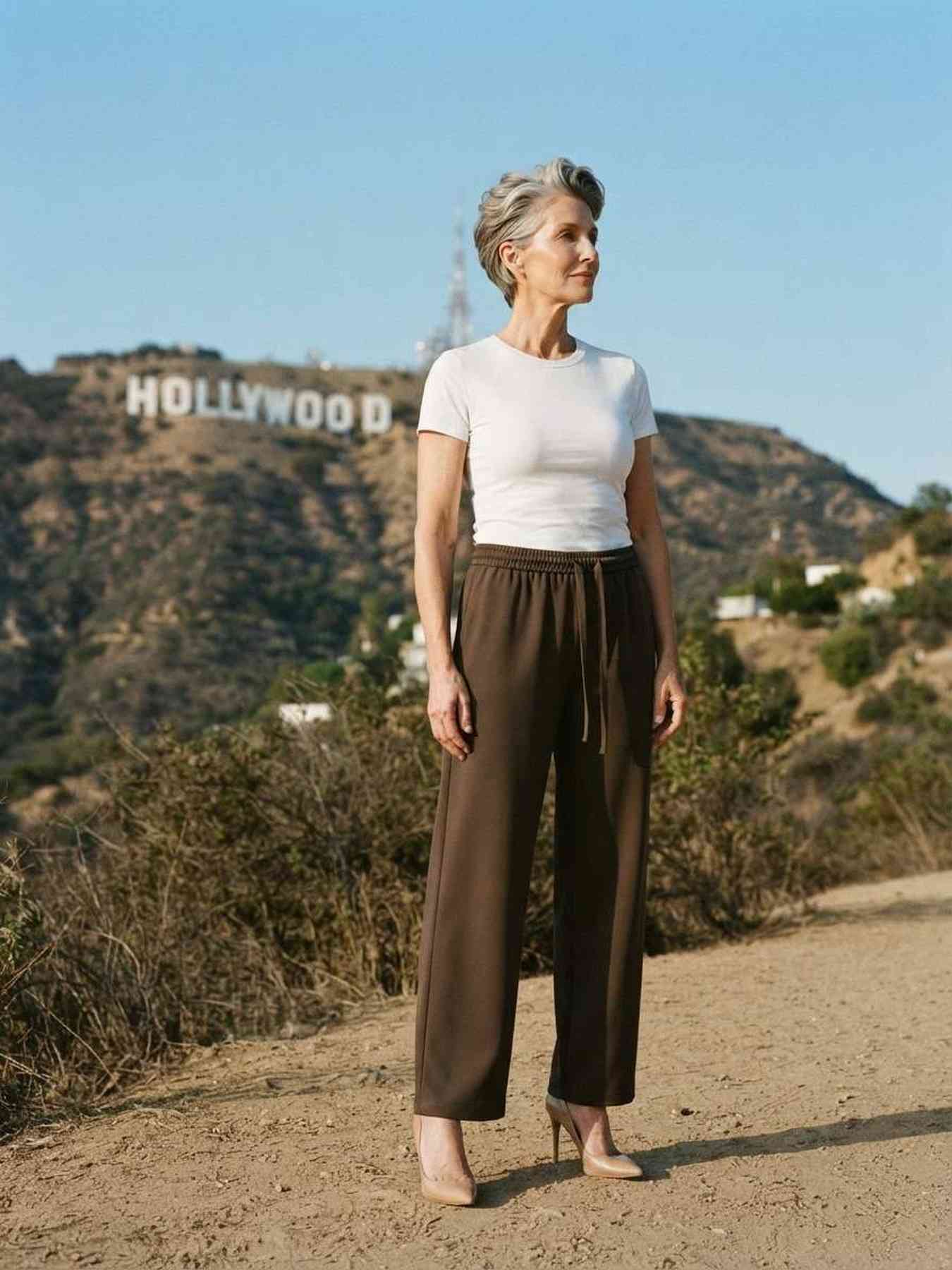 Pantalon long femme jambe droite décontracté