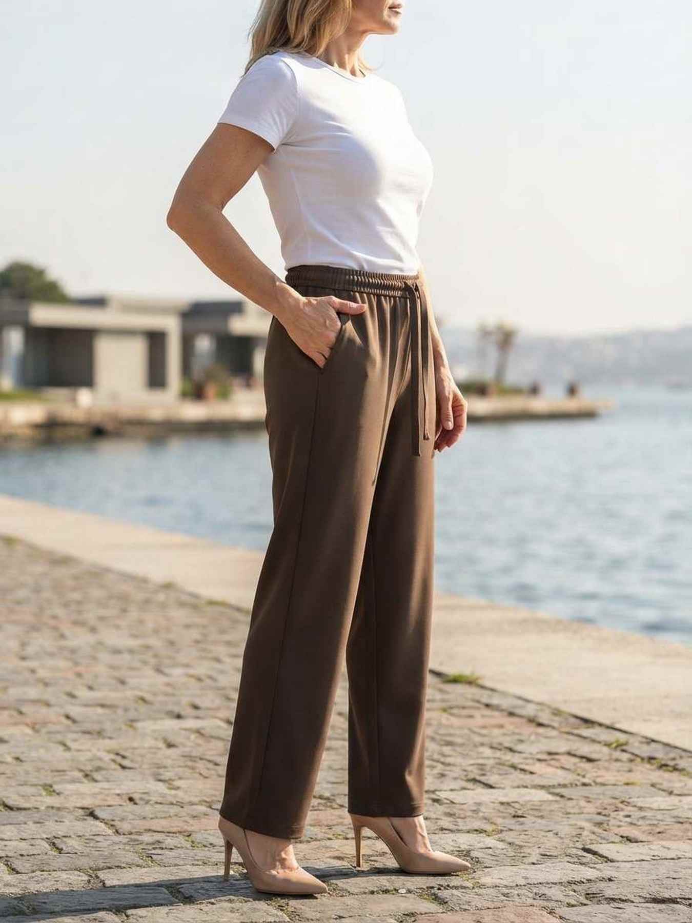 Pantalon long femme casual, jambe droite, sportif, cordon de serrage