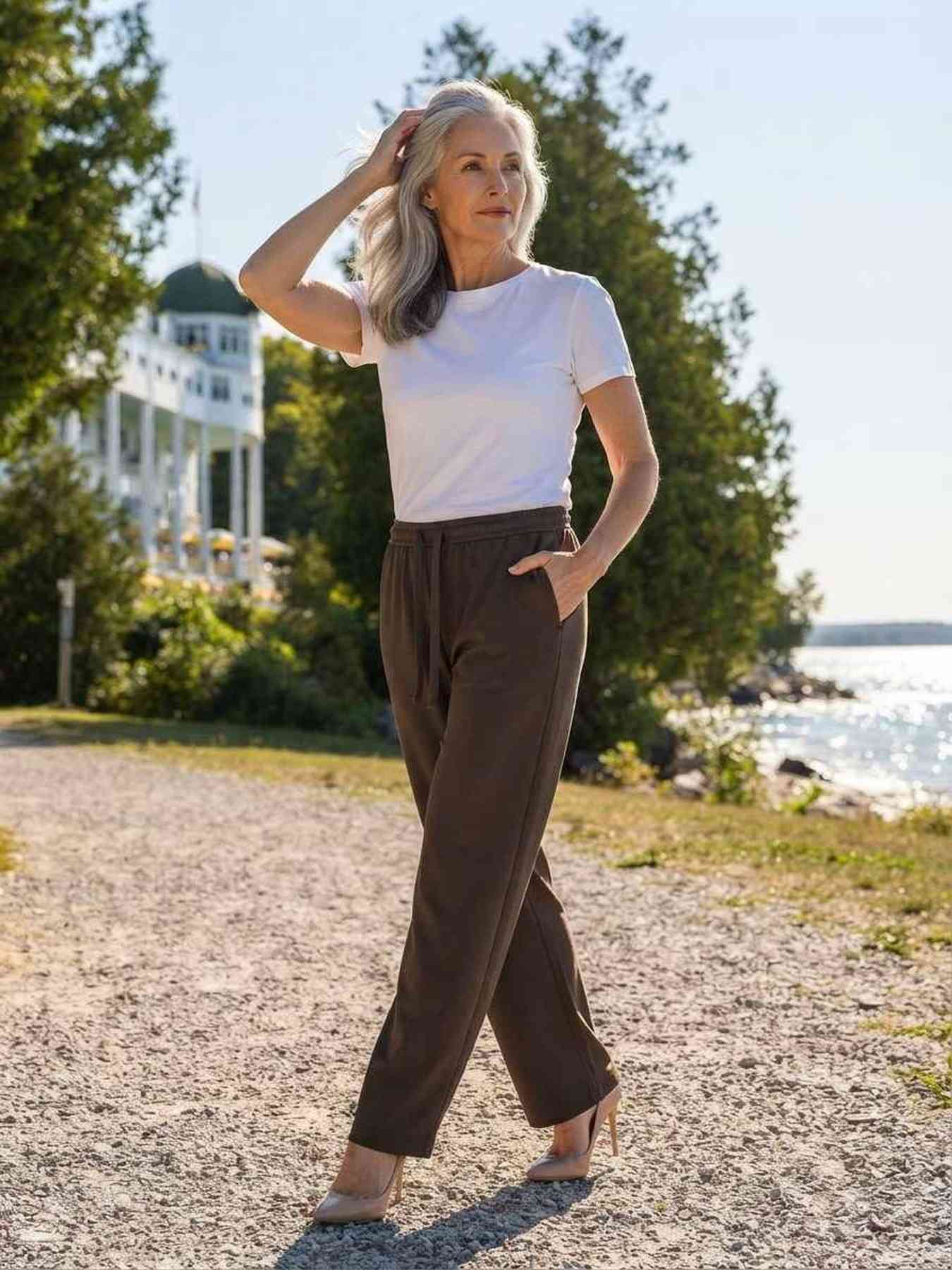 Pantalon décontracté femme jambe droite avec cordon