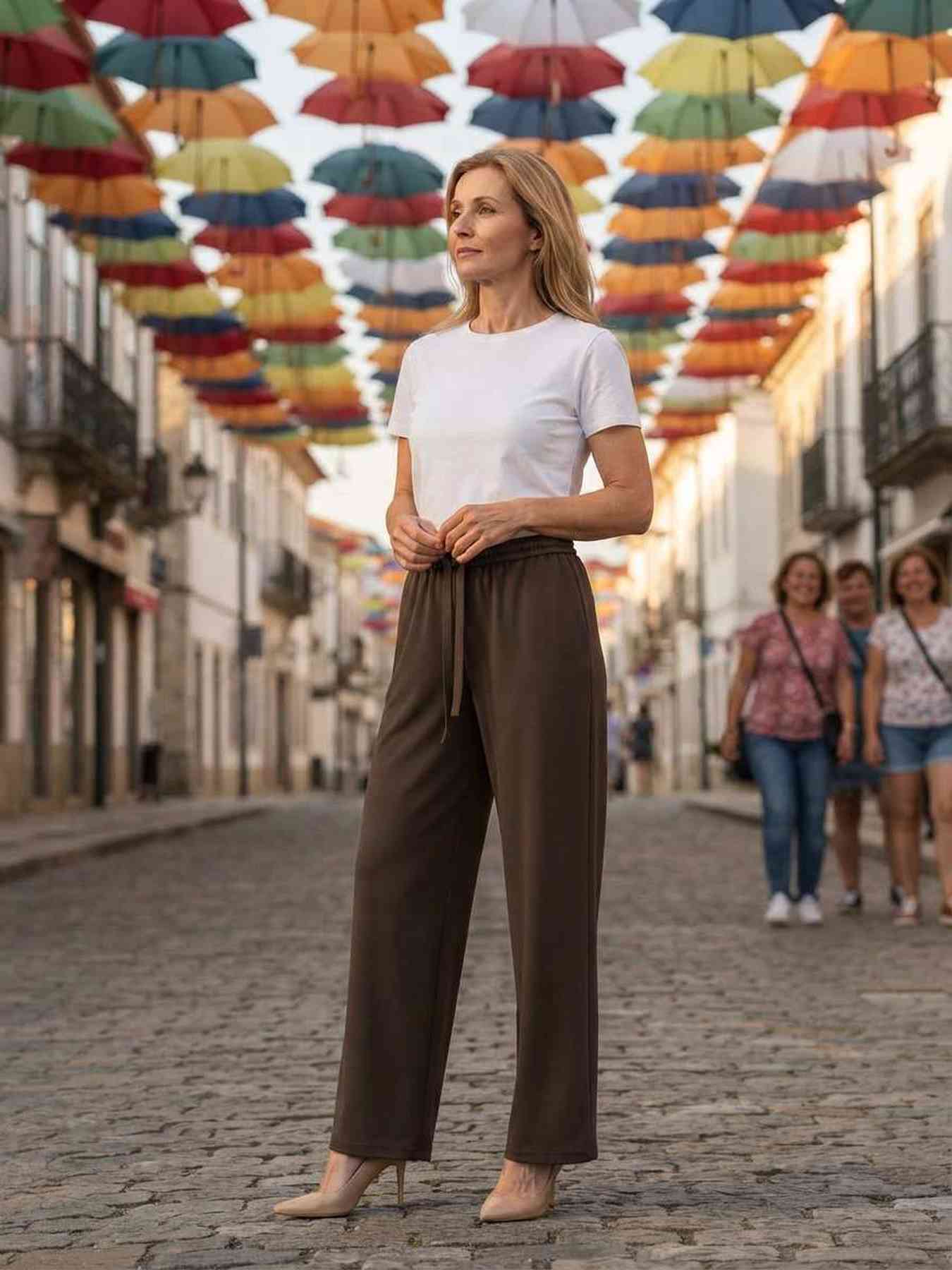 Pantalon décontracté femme jambe droite avec cordon