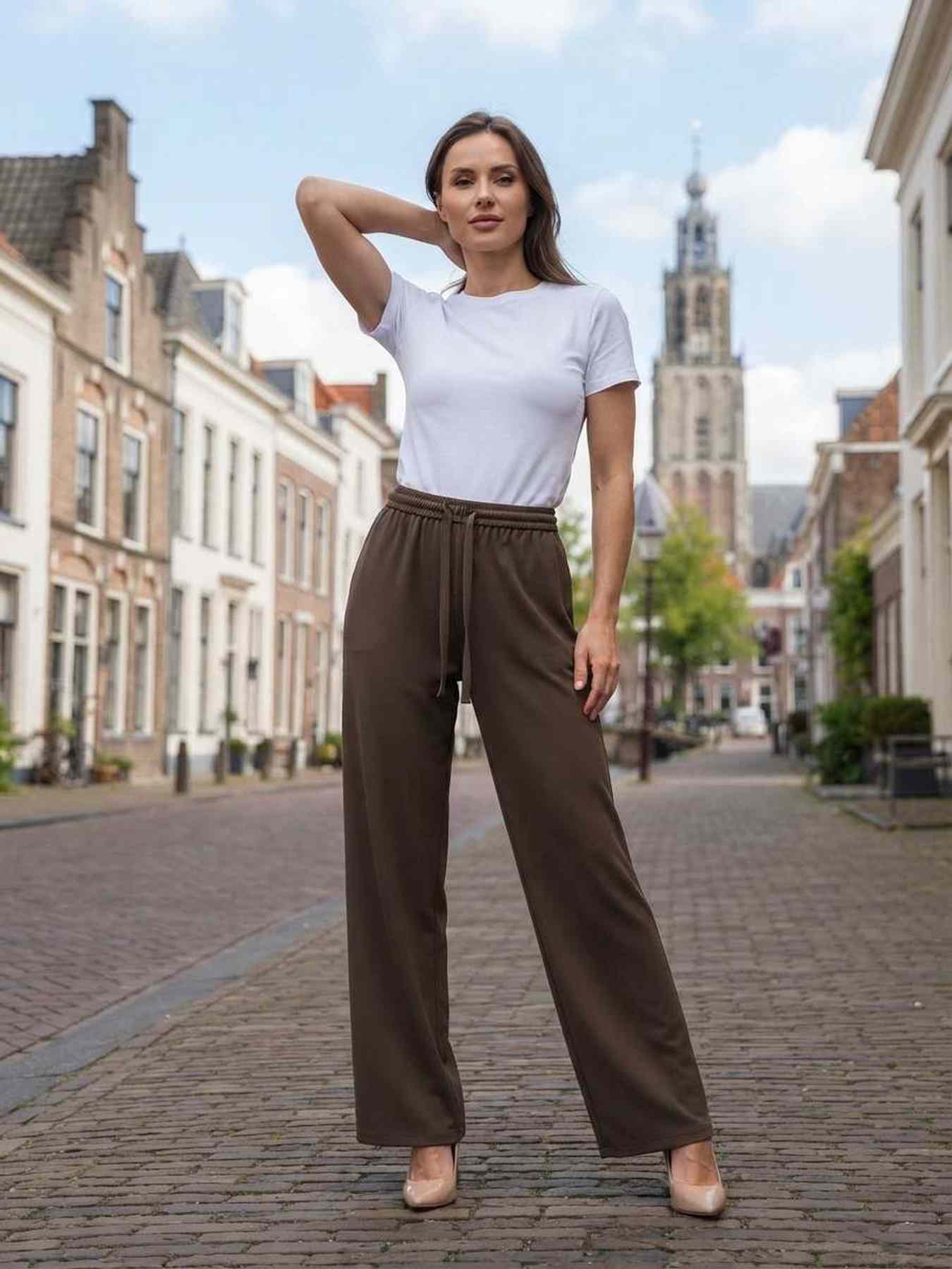 Pantalon décontracté femme, jambe droite, usage quotidien