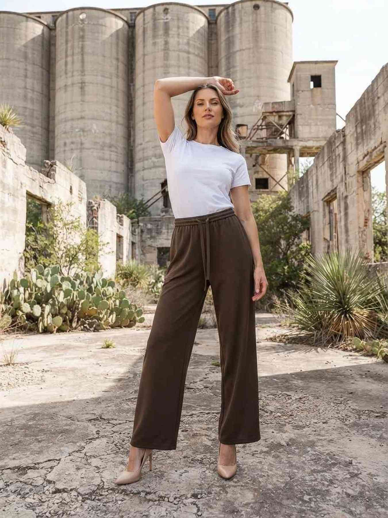 Pantalon décontracté femme jambe droite avec cordon